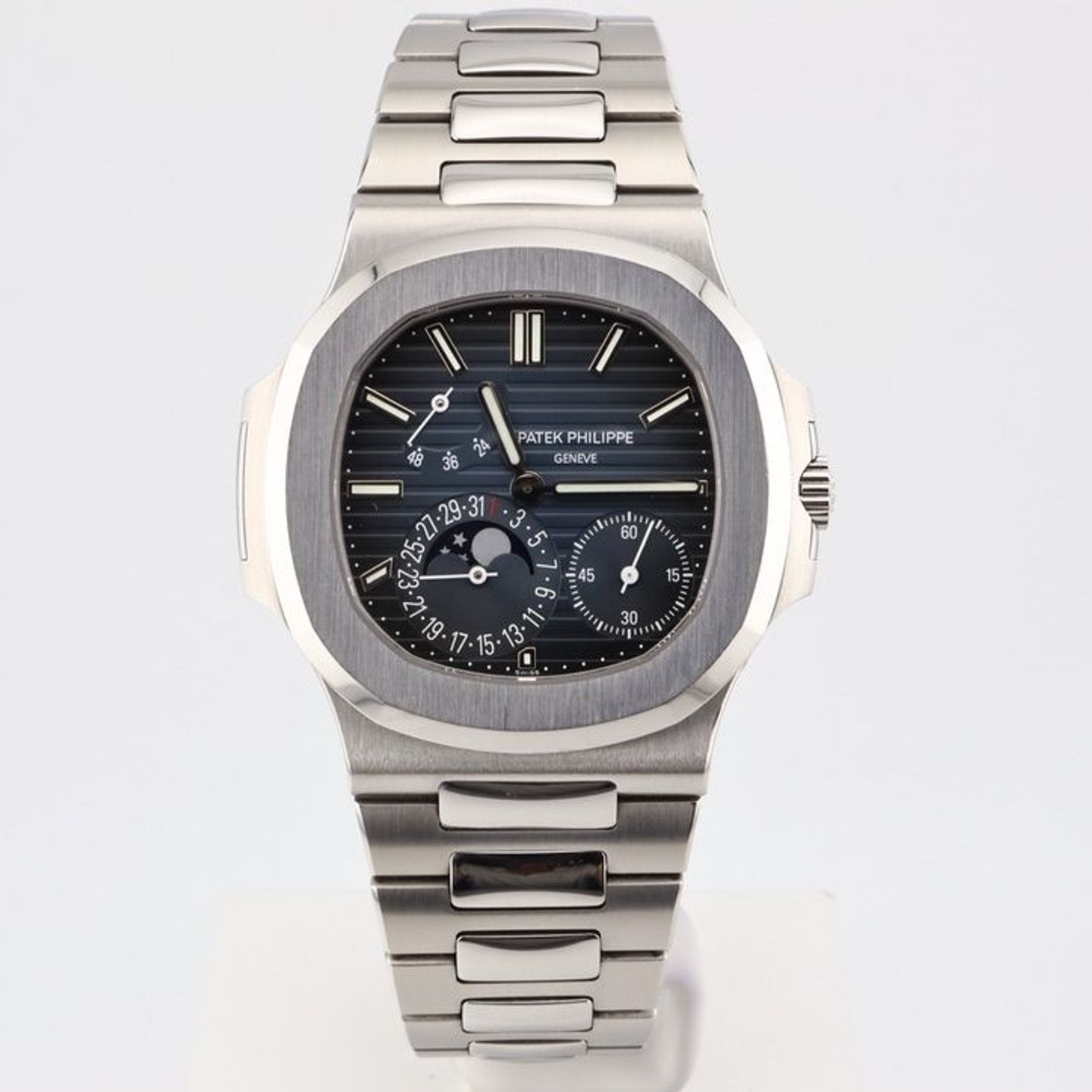 Patek Philippe Nautilus 5712/1A-001 (2016) - Blauw wijzerplaat 40mm Staal (1/8)