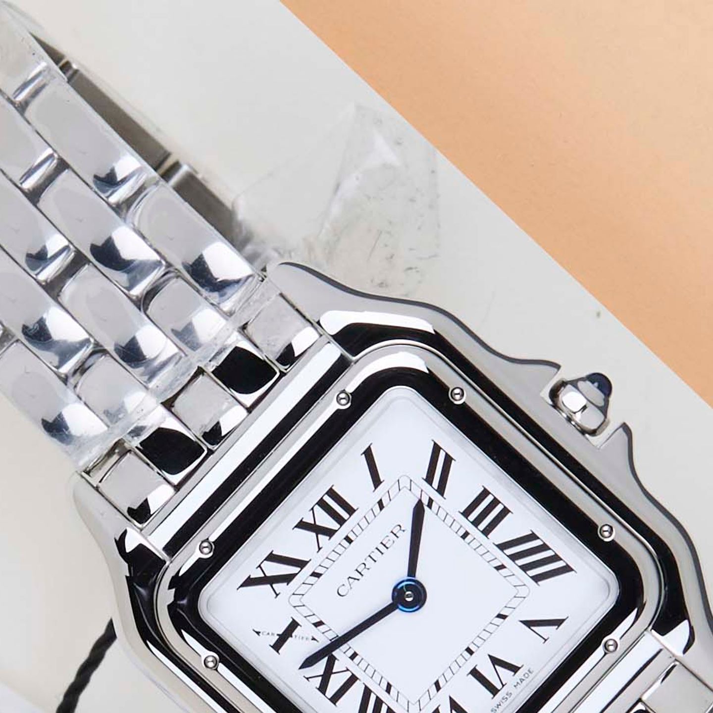 Cartier Panthère WSPN0015 (2026) - Silver dial 27 mm Steel case (3/8)