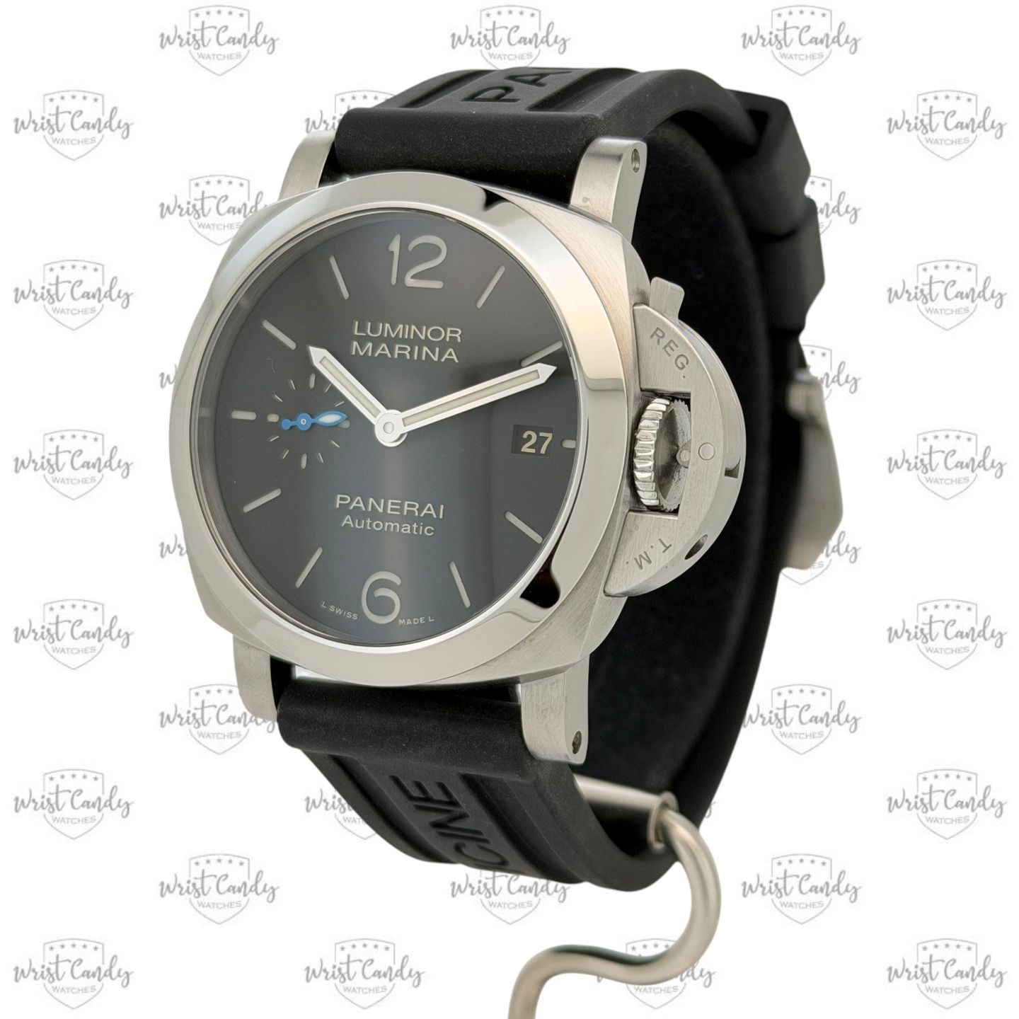 Panerai Luminor 1950 PAM01372 (2025) - Black dial 40 mm Steel case (2/8)