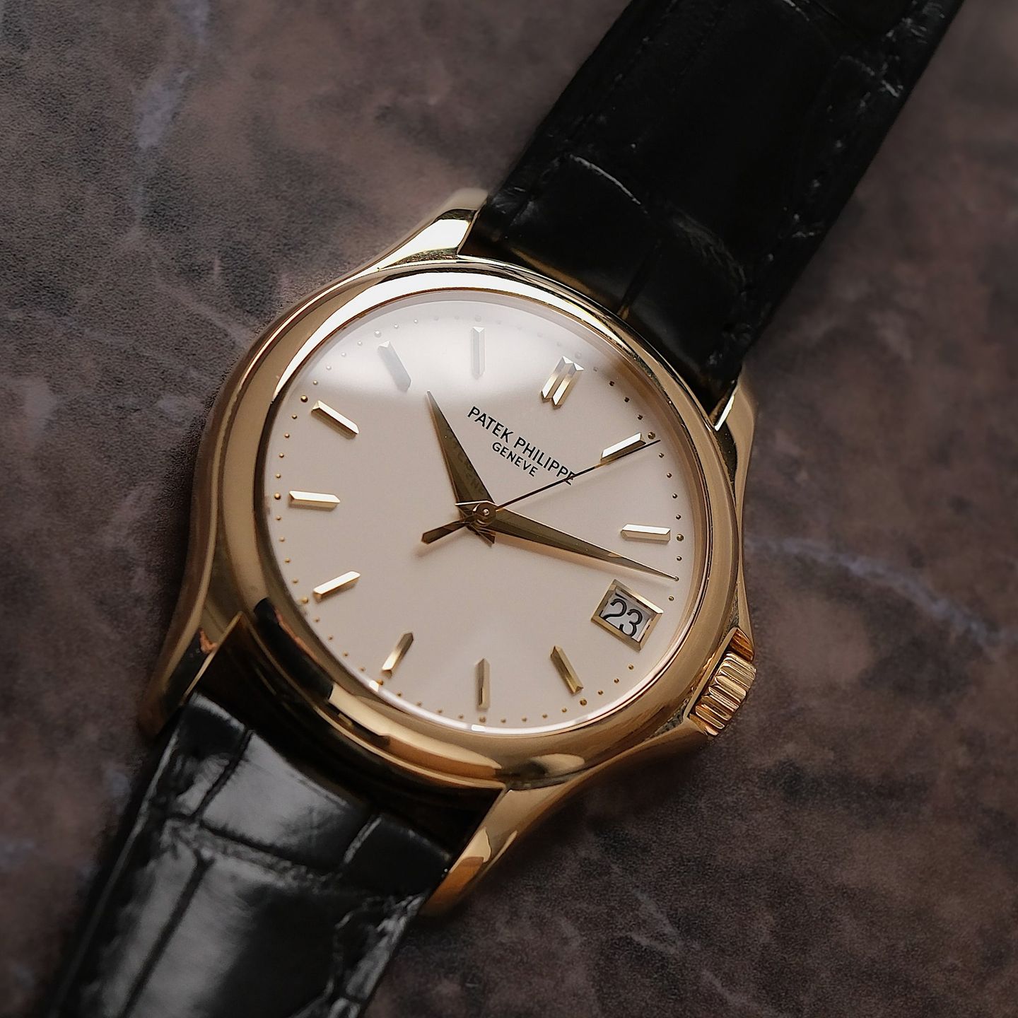Patek Philippe Calatrava 5127J (Onbekend (willekeurig serienummer)) - Zilver wijzerplaat 38mm Geelgoud (3/5)
