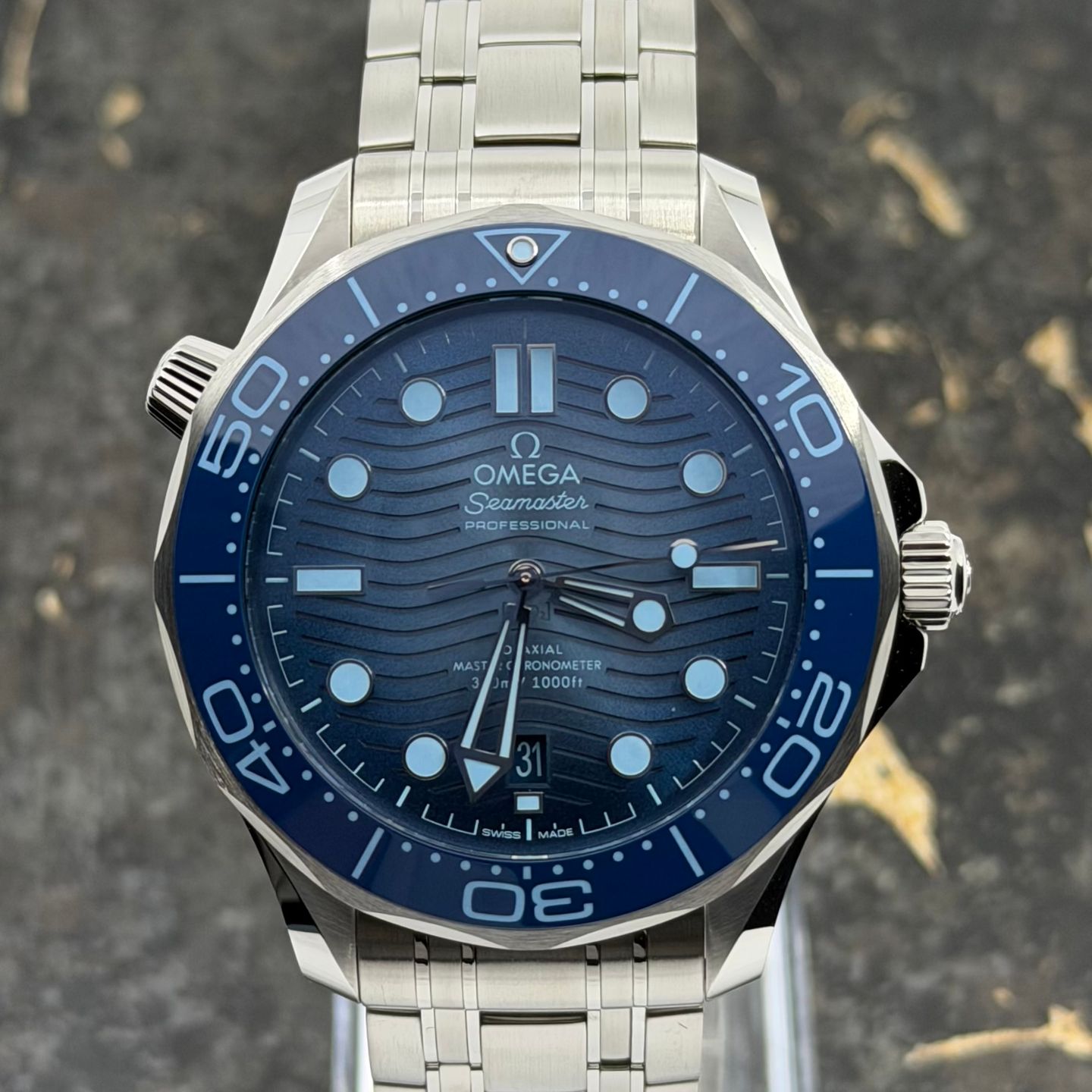 Omega Seamaster Diver 300 M 210.30.42.20.03.003 - (2/8)