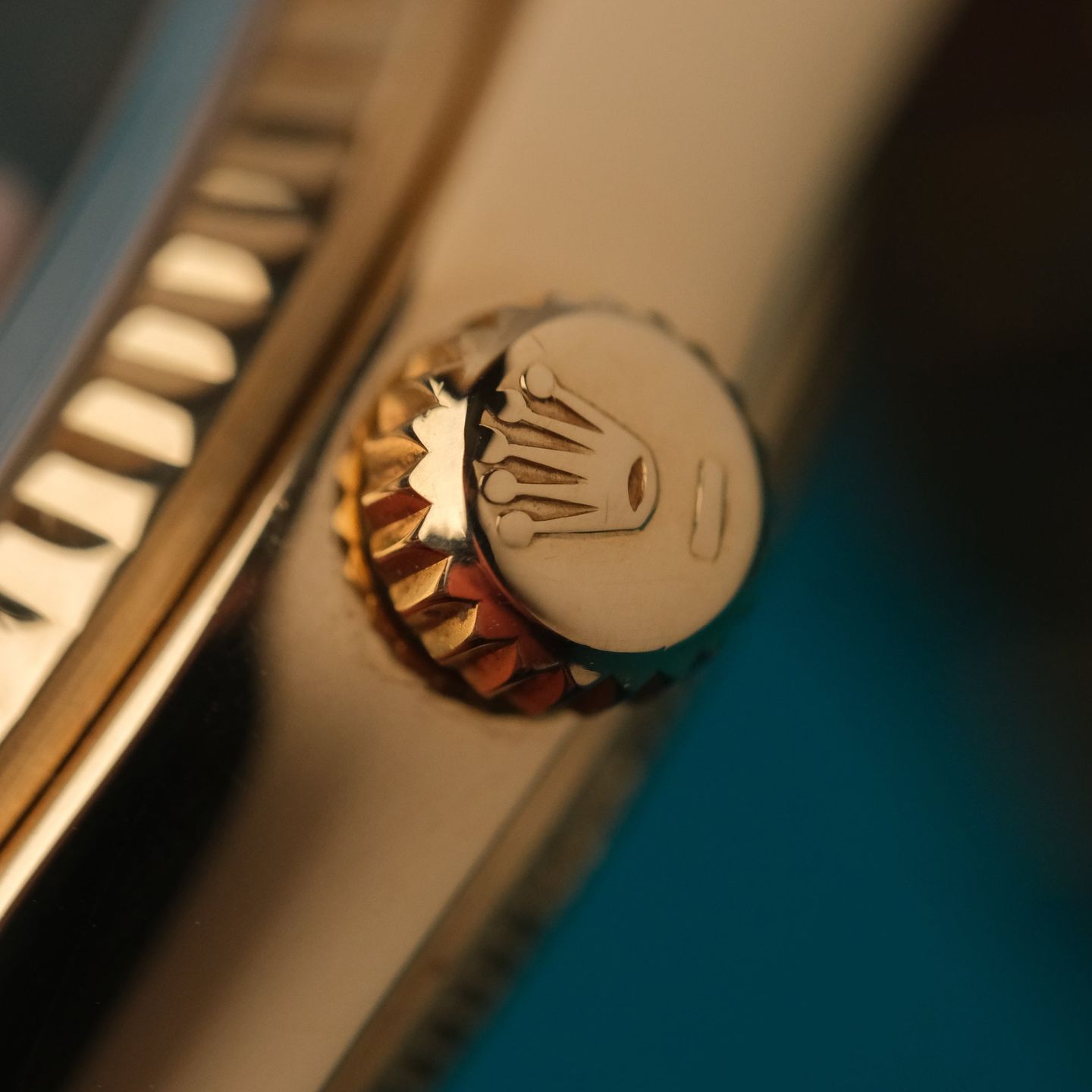 Rolex Day-Date 36 18038 (1981) - Brown dial 36 mm Yellow Gold case (4/6)