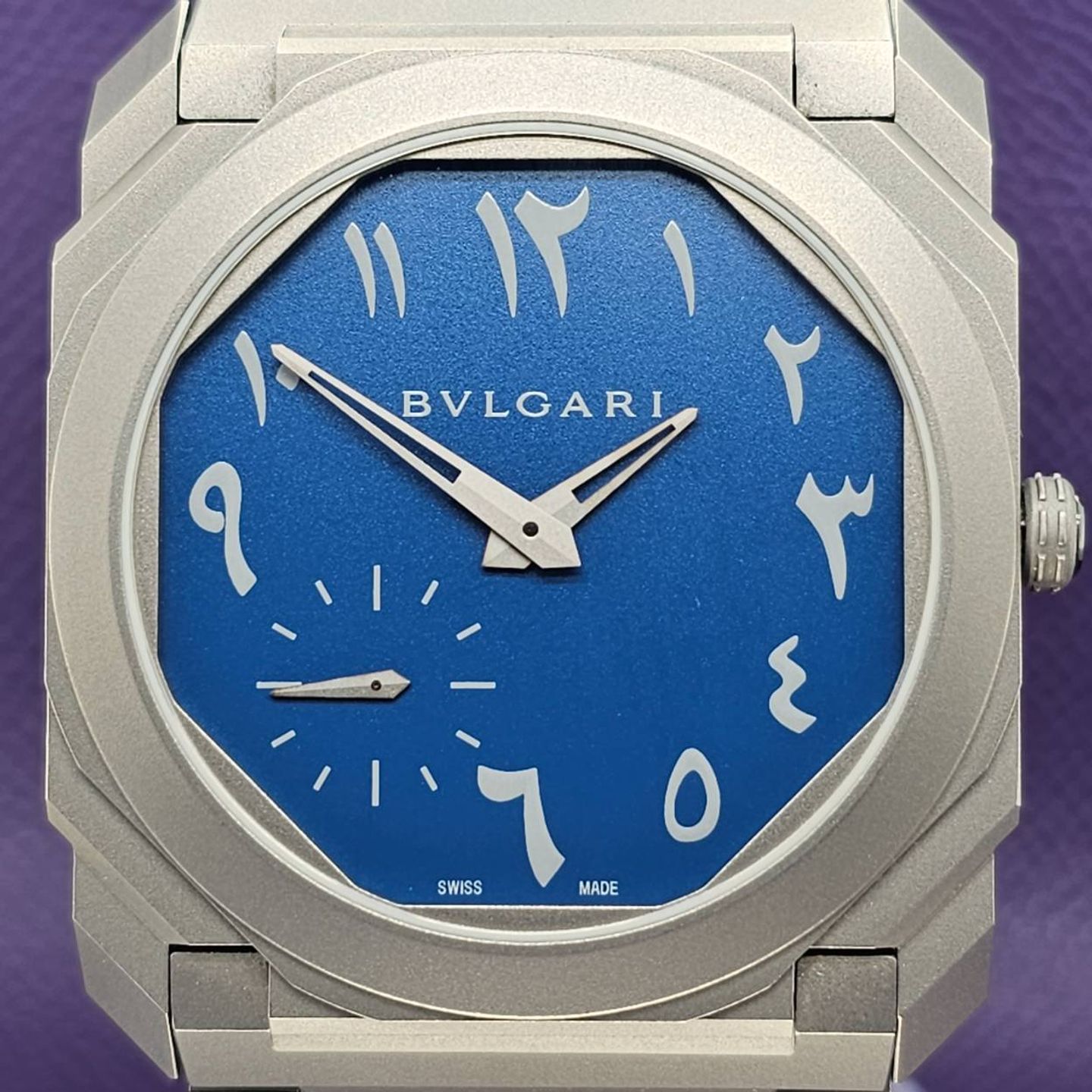 Bulgari Octo 103301 (2023) - Blauw wijzerplaat 40mm Titanium (1/5)