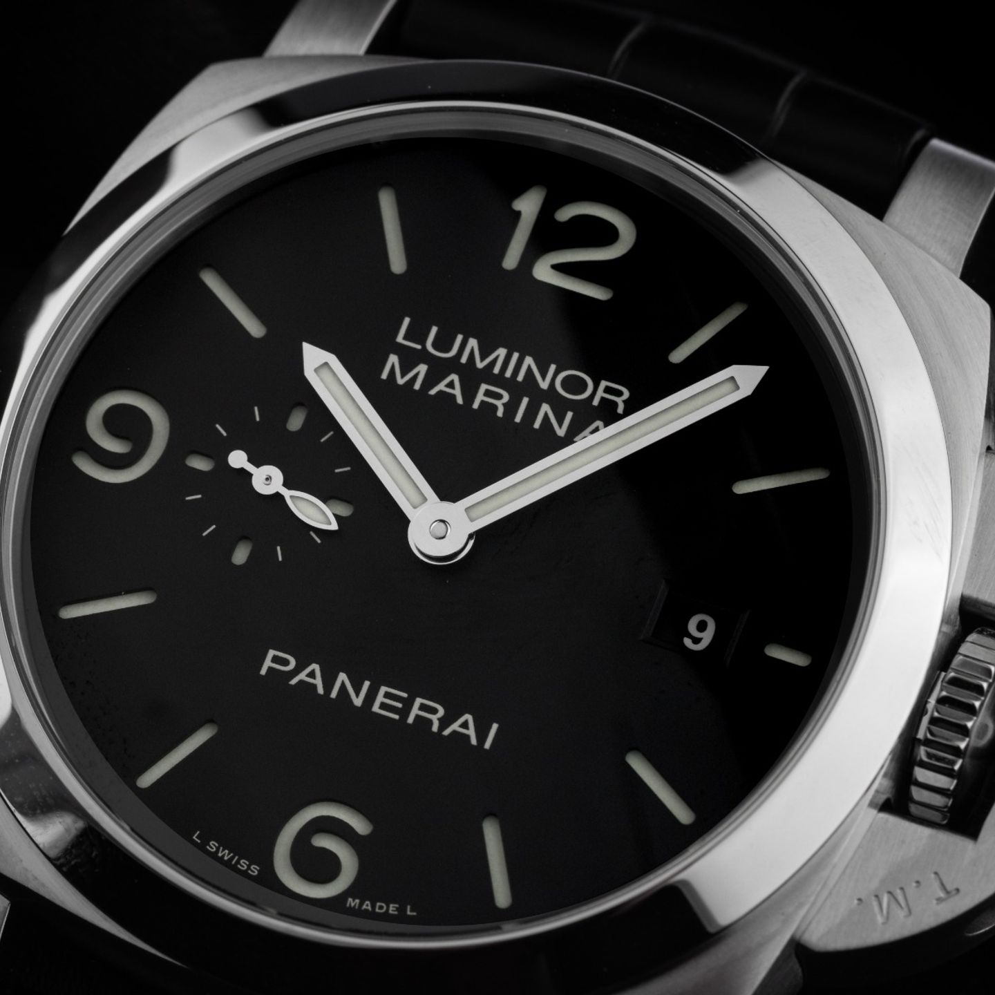 Panerai Luminor Marina PAM03312 (2026) - Zwart wijzerplaat 44mm Staal (3/7)