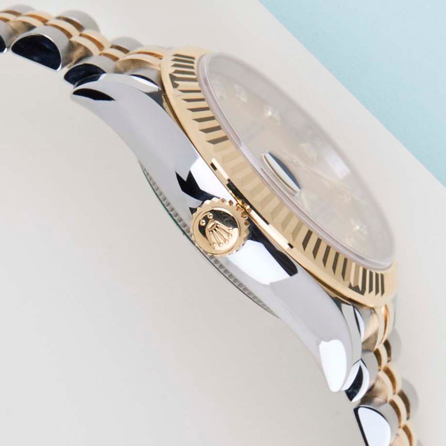 Rolex Datejust 31 278273 (2025) - Champagne wijzerplaat 31mm Goud/Staal (8/8)