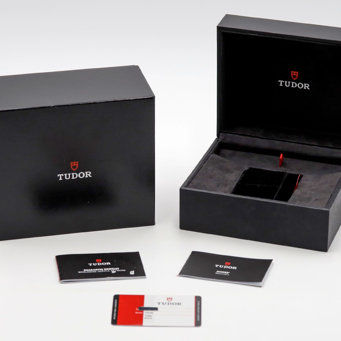 Tudor Black Bay Steel 79730 - (8/8)