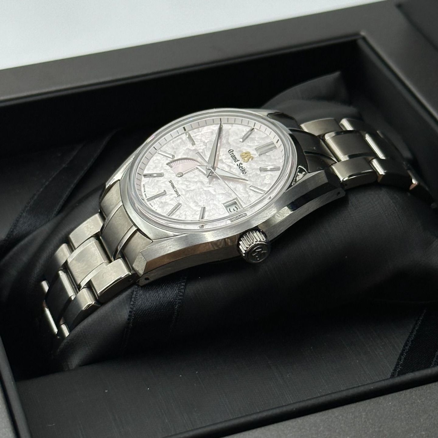 Grand Seiko Heritage Collection SBGA413G (2024) - Parelmoer wijzerplaat 40mm Staal (6/8)