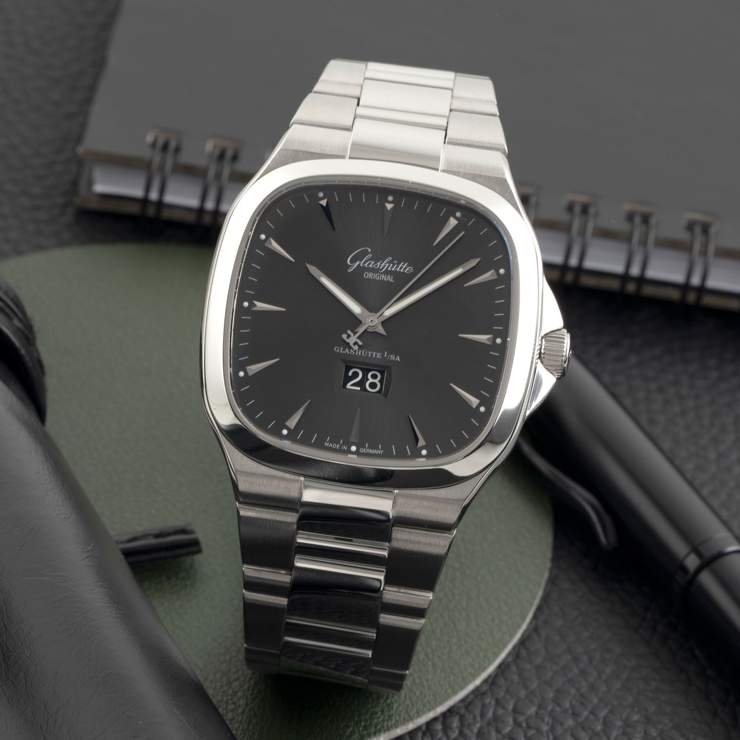 Glashütte Original Seventies Panorama Date 2-39-47-12-12-14 - (1/8)