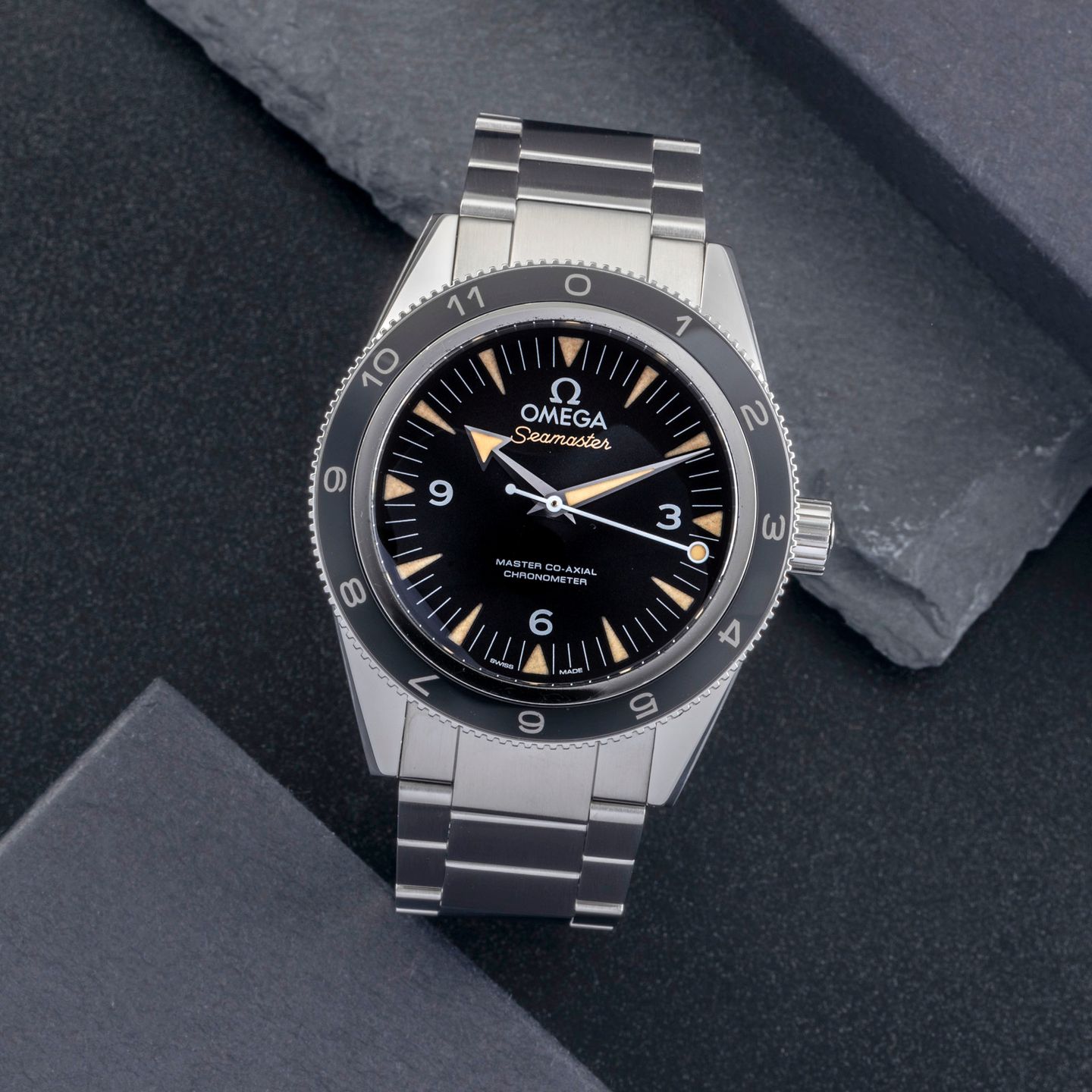 Omega Seamaster 300 233.32.41.21.01.001 - (1/8)