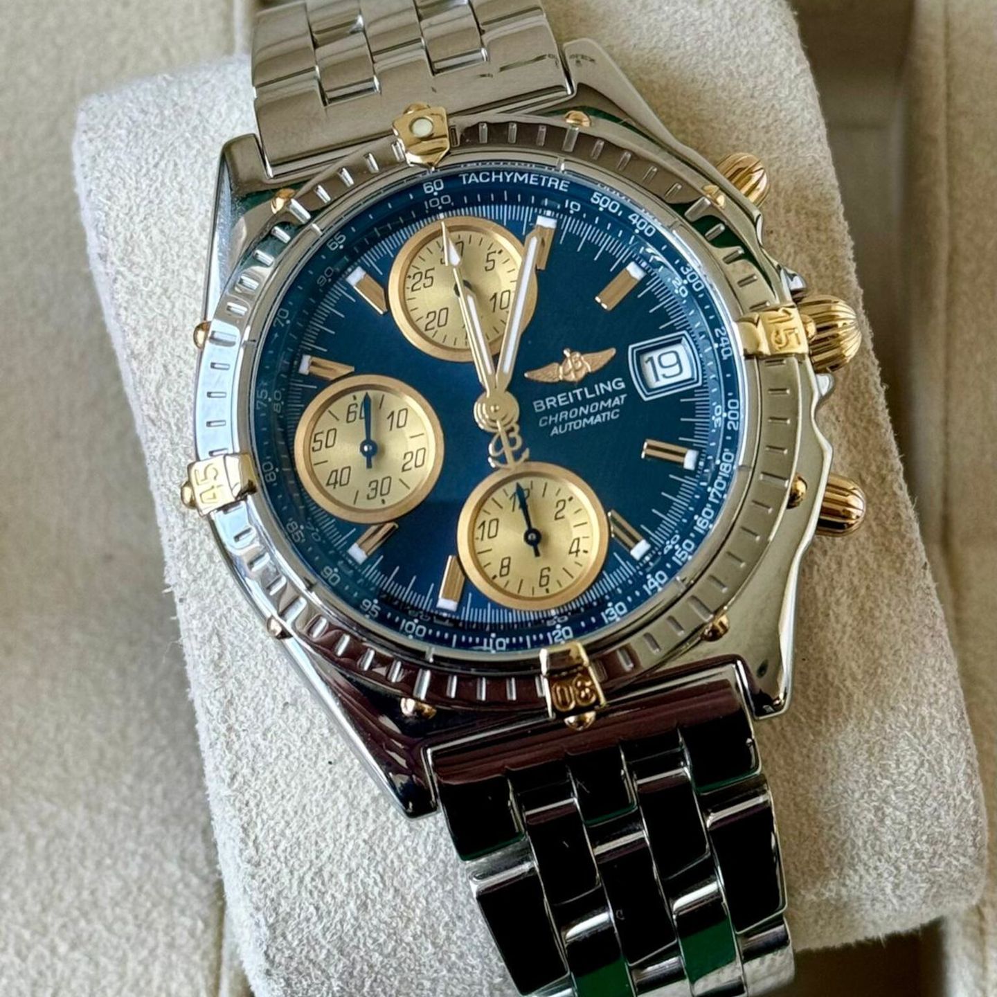 Breitling Chronomat B13050.1 (1994) - Blue dial 39 mm Steel case (1/7)