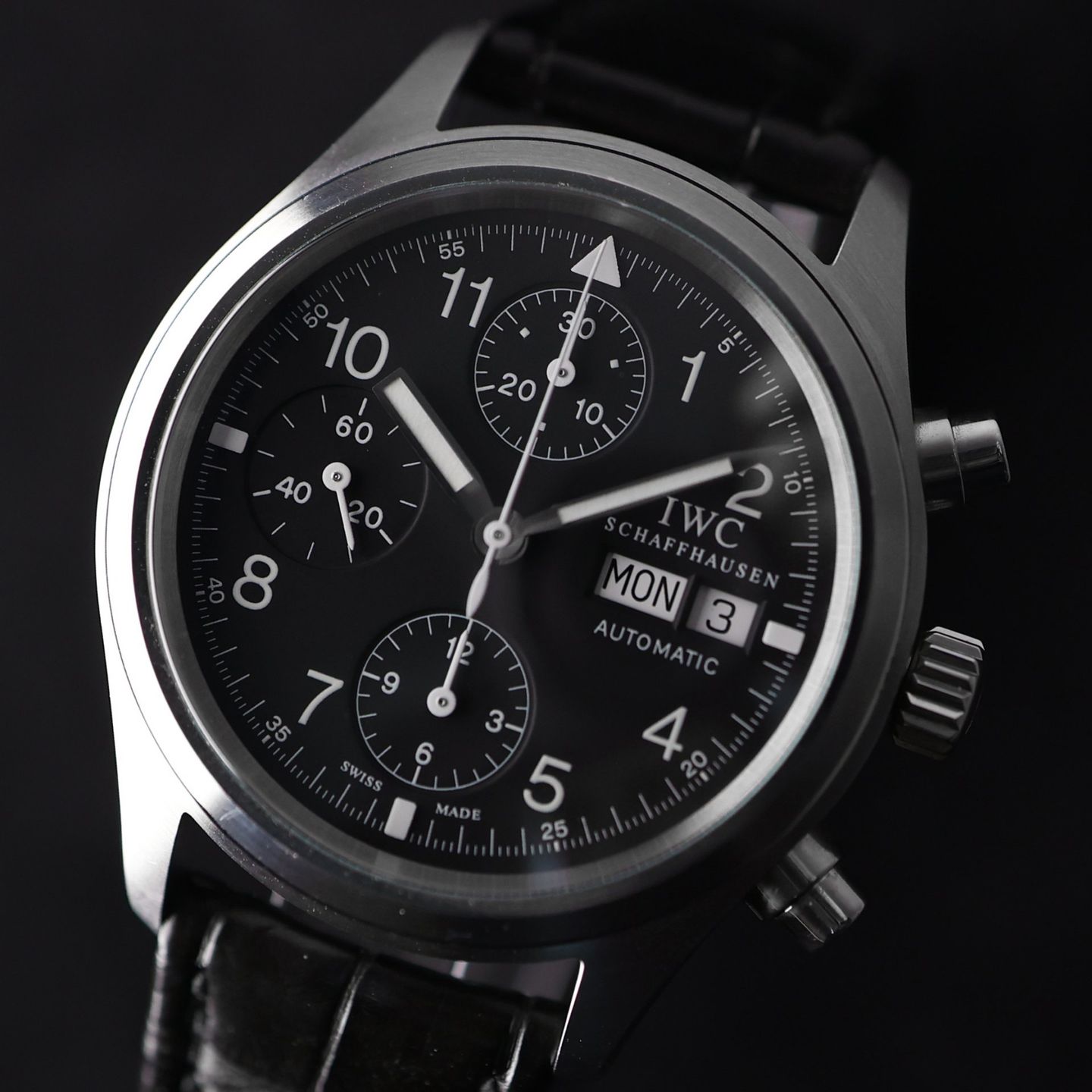 IWC Pilot Chronograph IW3706 - (2/3)