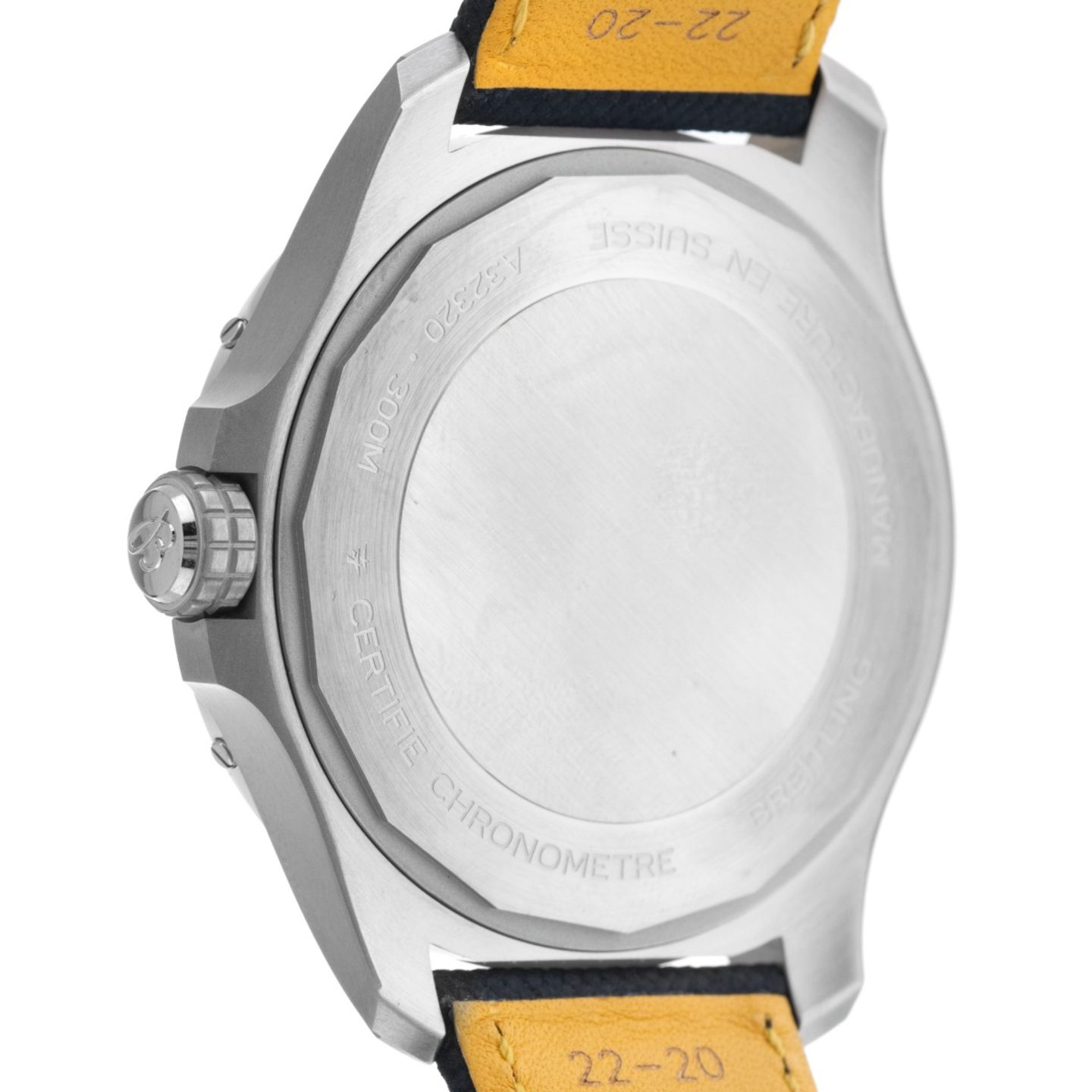 Breitling Avenger A32320101C1X1 (2025) - Blue dial 44 mm Steel case (6/7)