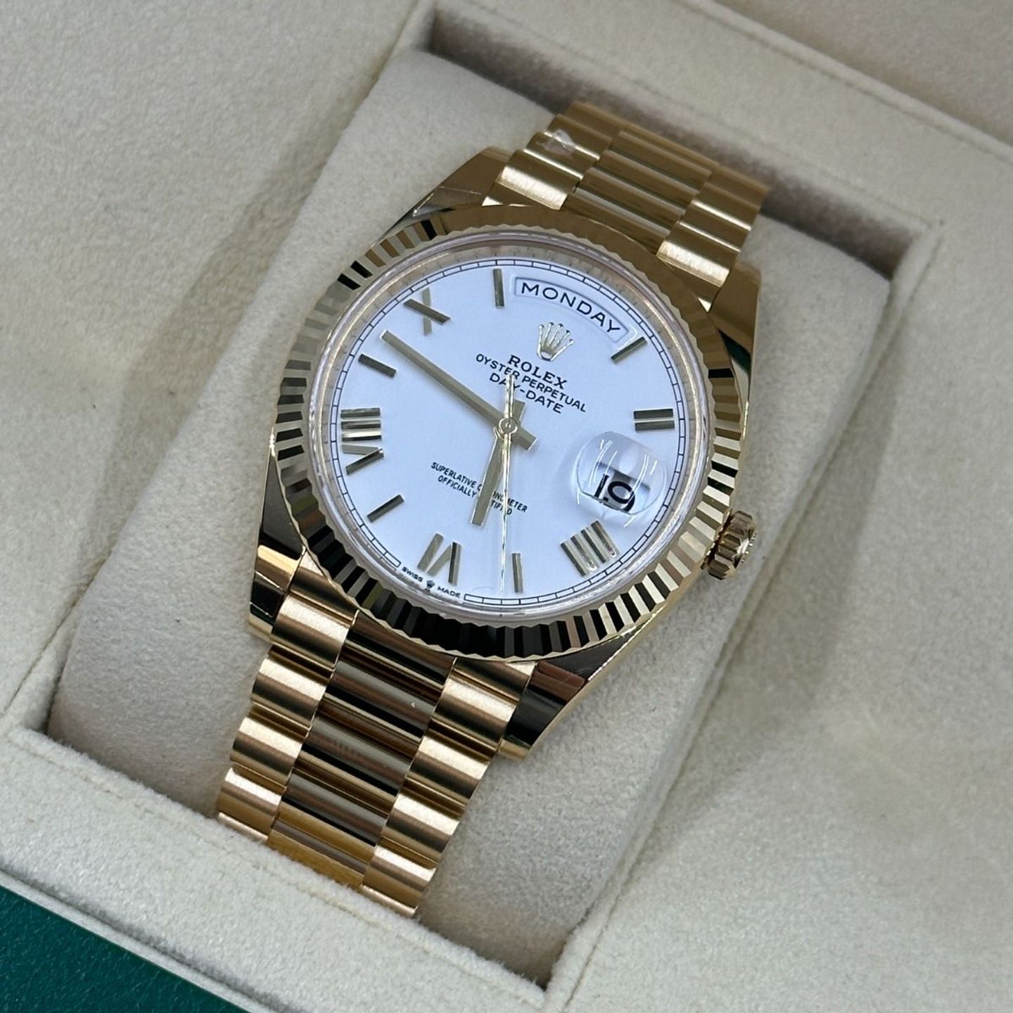 Rolex Day-Date 40 228238 - (8/8)