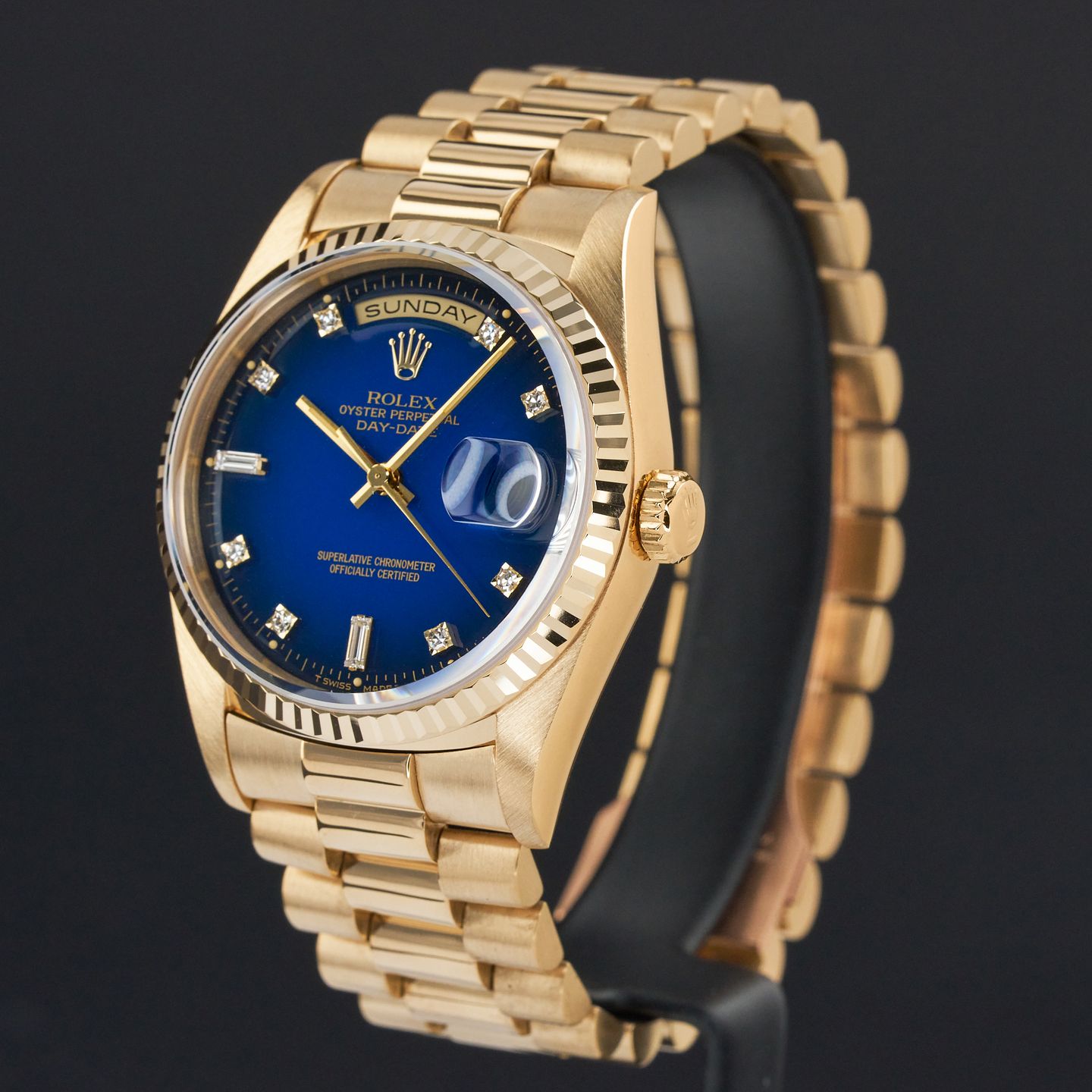 Rolex Day-Date 36 18238 (1990) - Blue dial 36 mm Yellow Gold case (4/8)