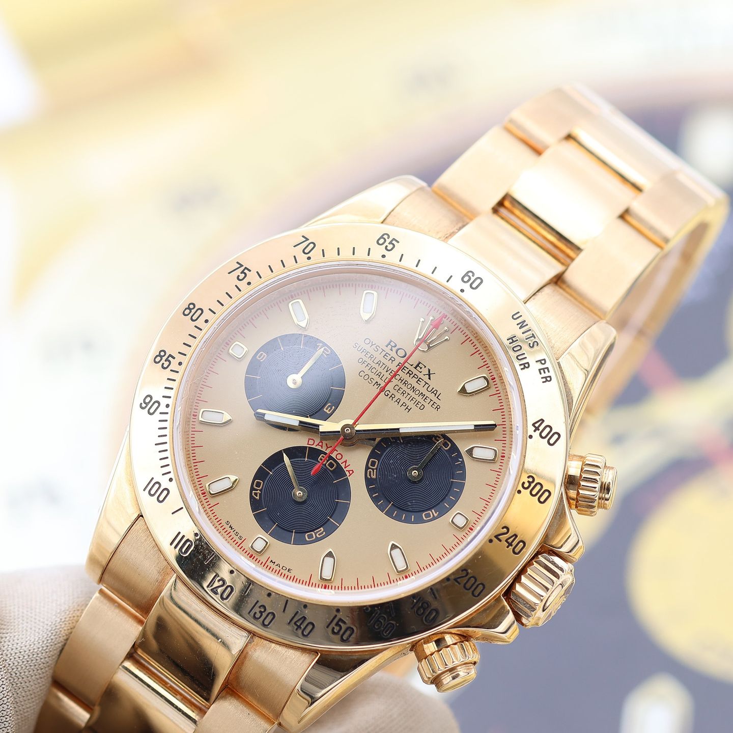Rolex Daytona 116528 (Onbekend (willekeurig serienummer)) - Champagne wijzerplaat 40mm Geelgoud (3/8)