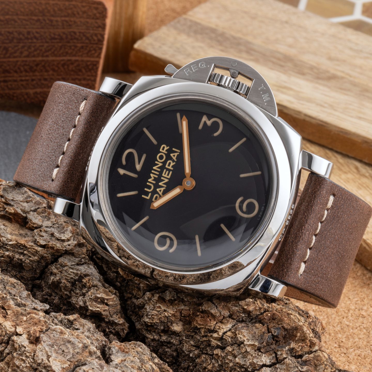 Panerai Luminor 1950 PAM00372 (2013) - Zwart wijzerplaat 47mm Staal (2/8)