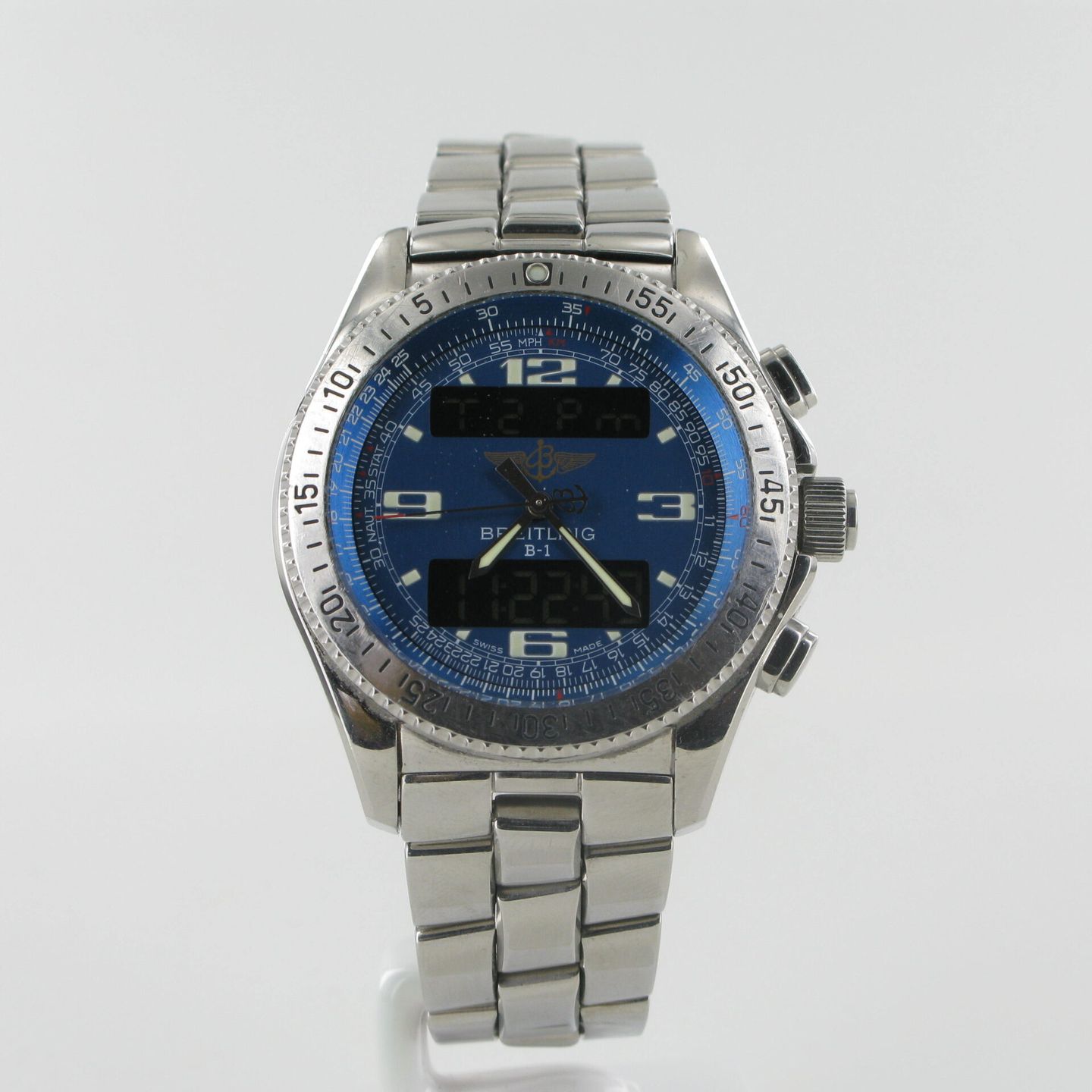 Breitling B-1 A68362 (2004) - Blue dial 44 mm Steel case (2/4)