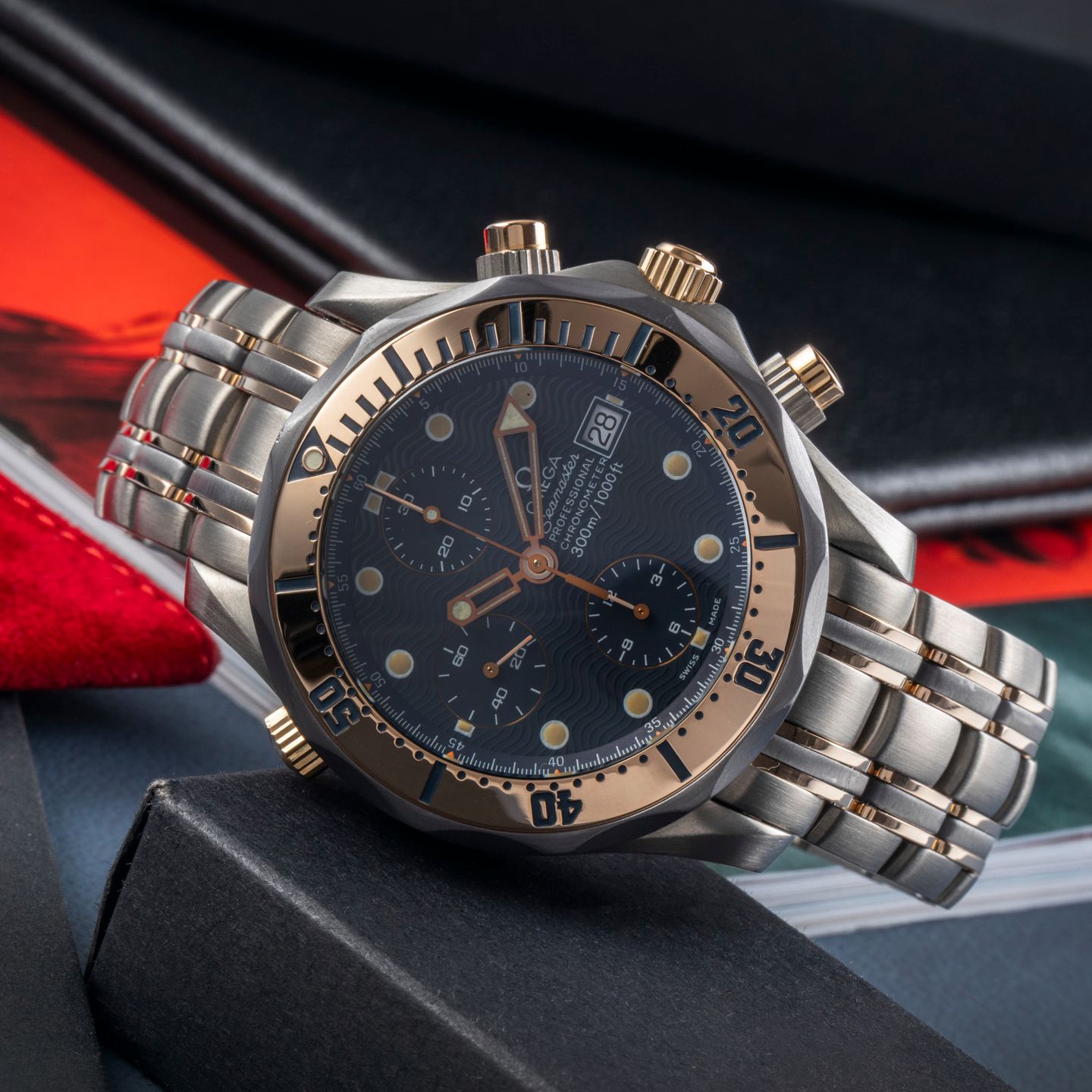 Omega Seamaster Diver 300 M 2296.80.00 (1985) - Blauw wijzerplaat 42mm Titanium (2/8)