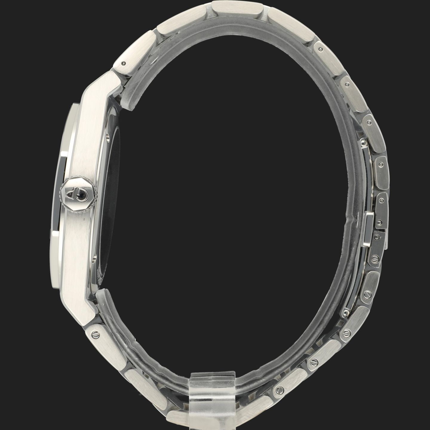 Girard-Perregaux Laureato 81010-11-131-11A (2021) - 43 mm Steel case (7/8)