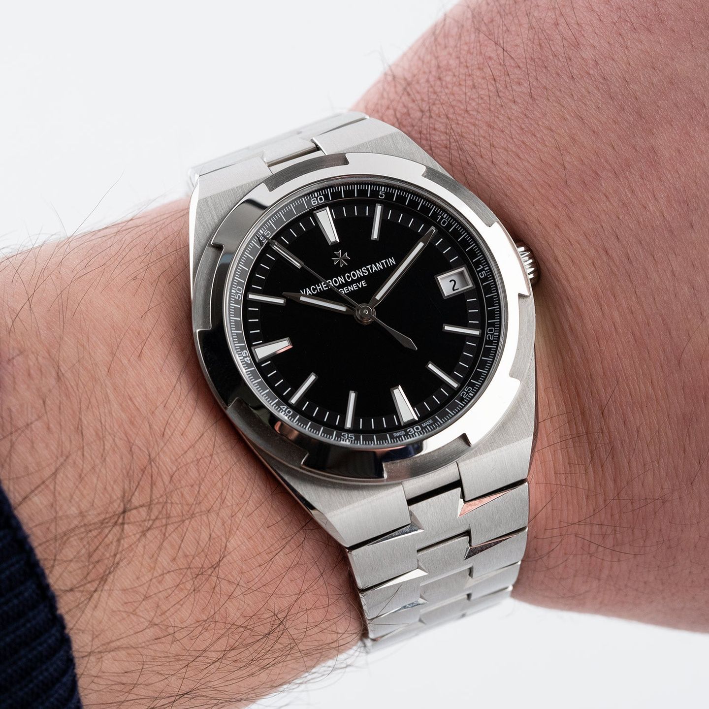 Vacheron Constantin Overseas 4500V/110A-B483 (2023) - Black dial 42 mm Steel case (6/7)