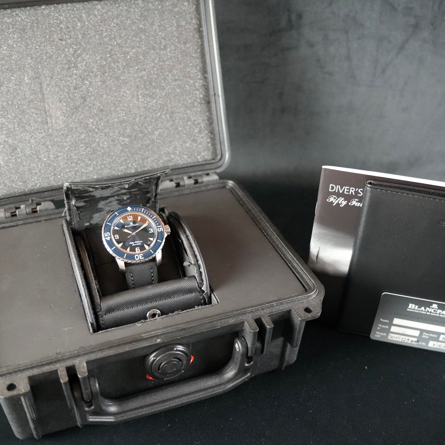 Blancpain Fifty Fathoms 5015-12B40-O52A (2018) - Blue dial 46 mm Titanium case (8/8)