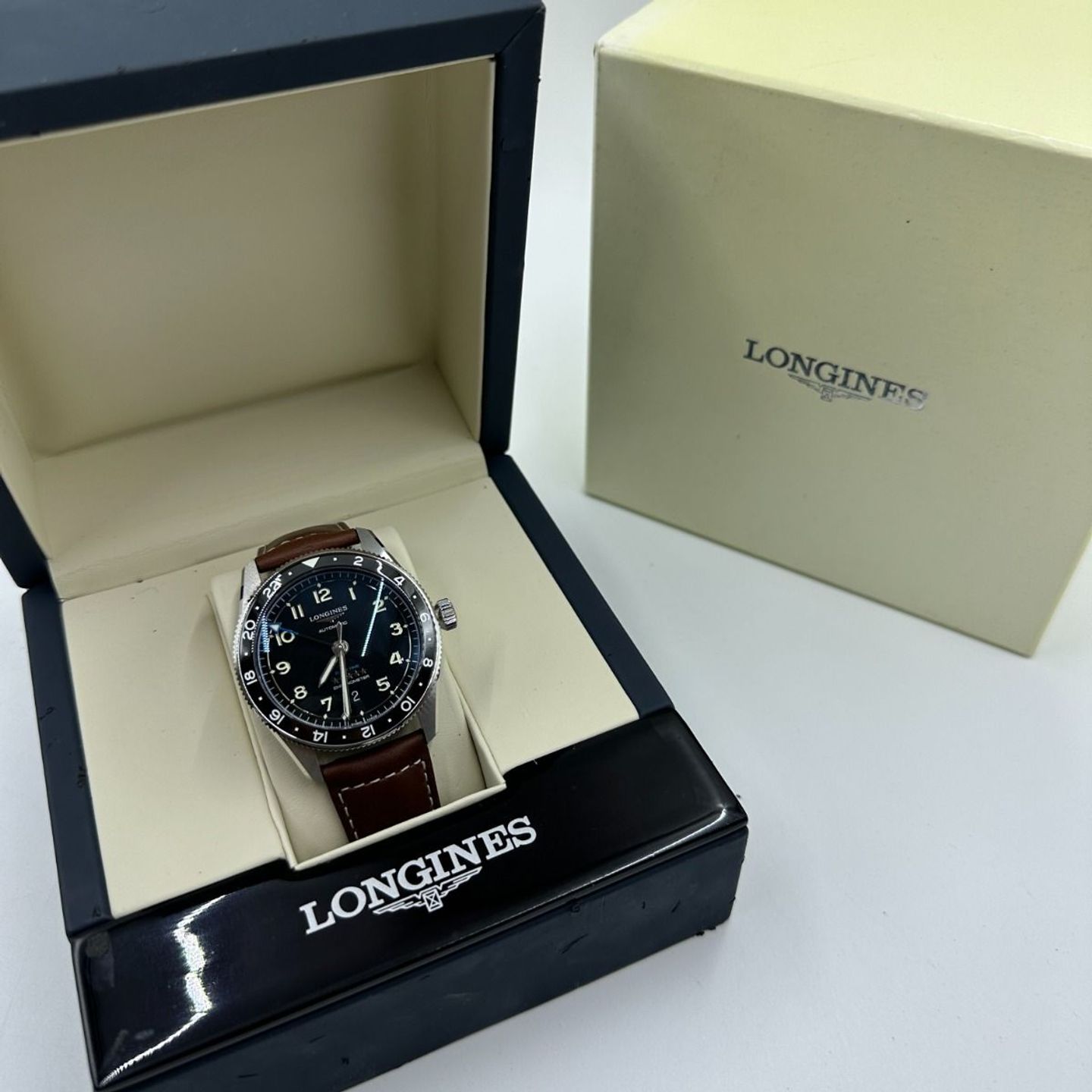 Longines Spirit L3.812.4.53.2 (2023) - Zwart wijzerplaat 42mm Staal (2/8)