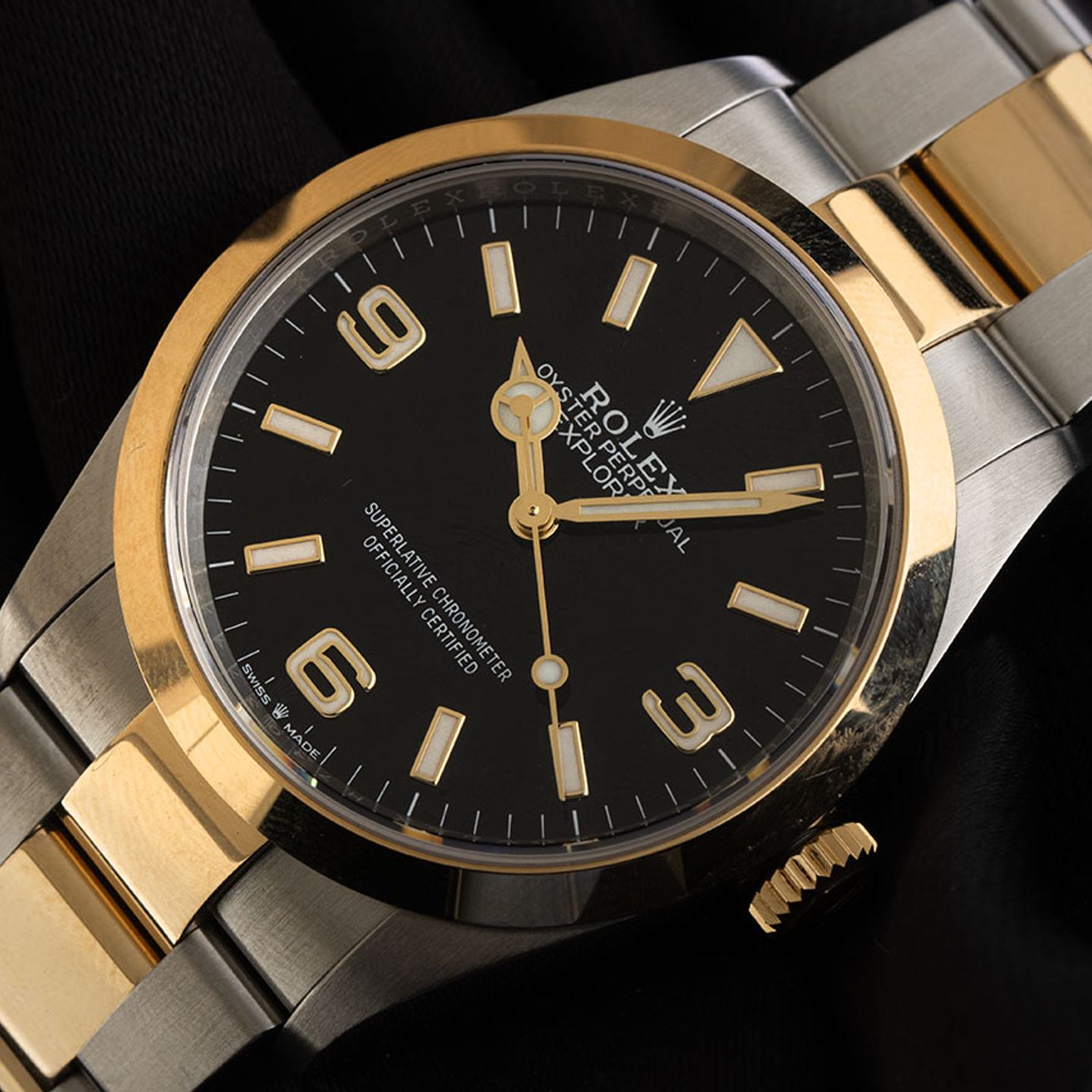 Rolex Explorer 124273 - (3/8)