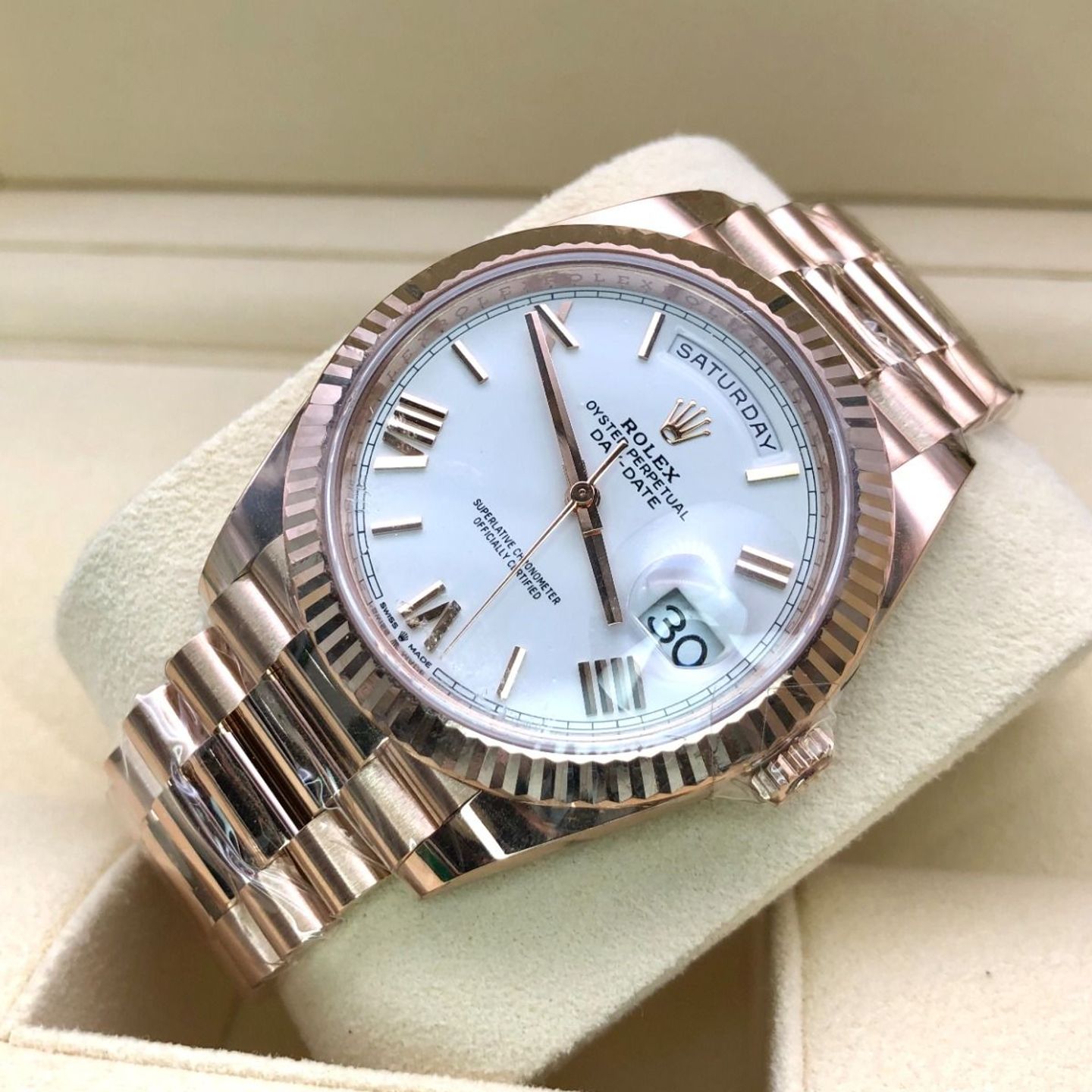 Rolex Day-Date 40 228235 (2022) - Wit wijzerplaat 40mm Roségoud (6/7)