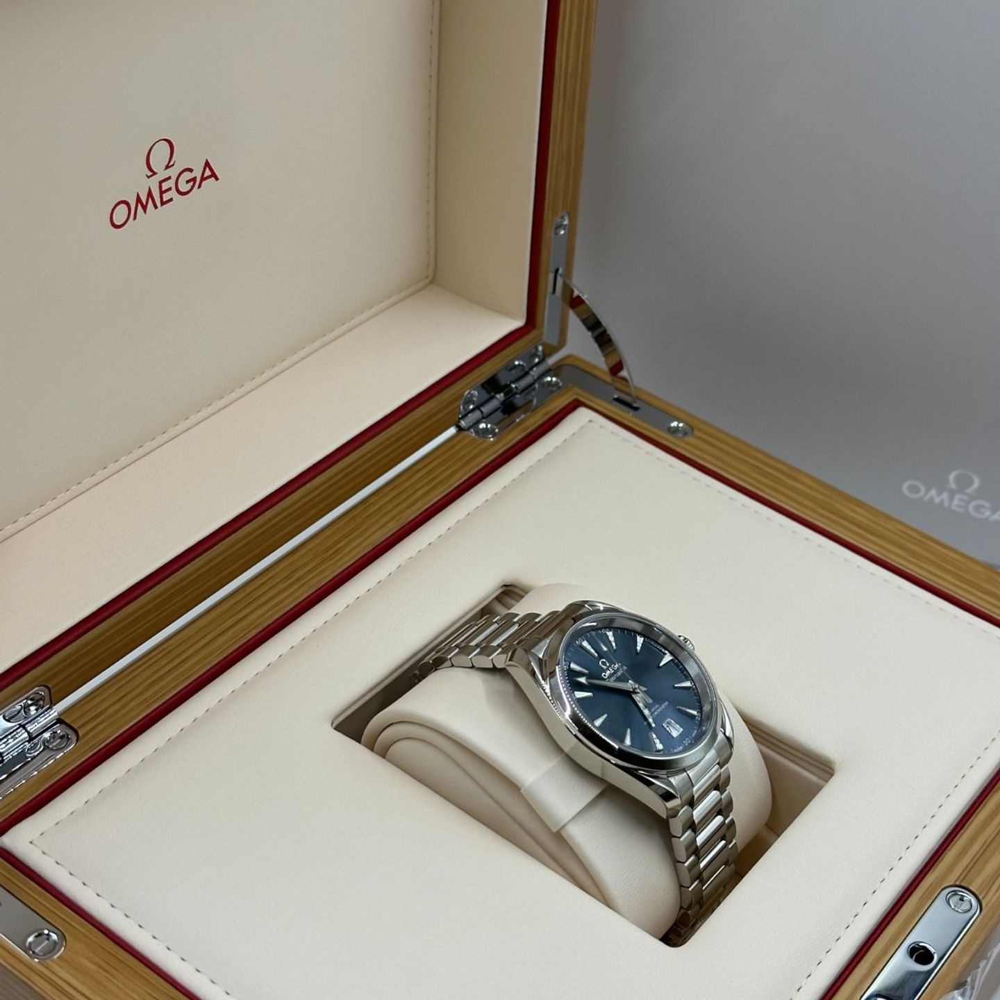 Omega Seamaster Aqua Terra 220.10.38.20.03.003 - (3/8)