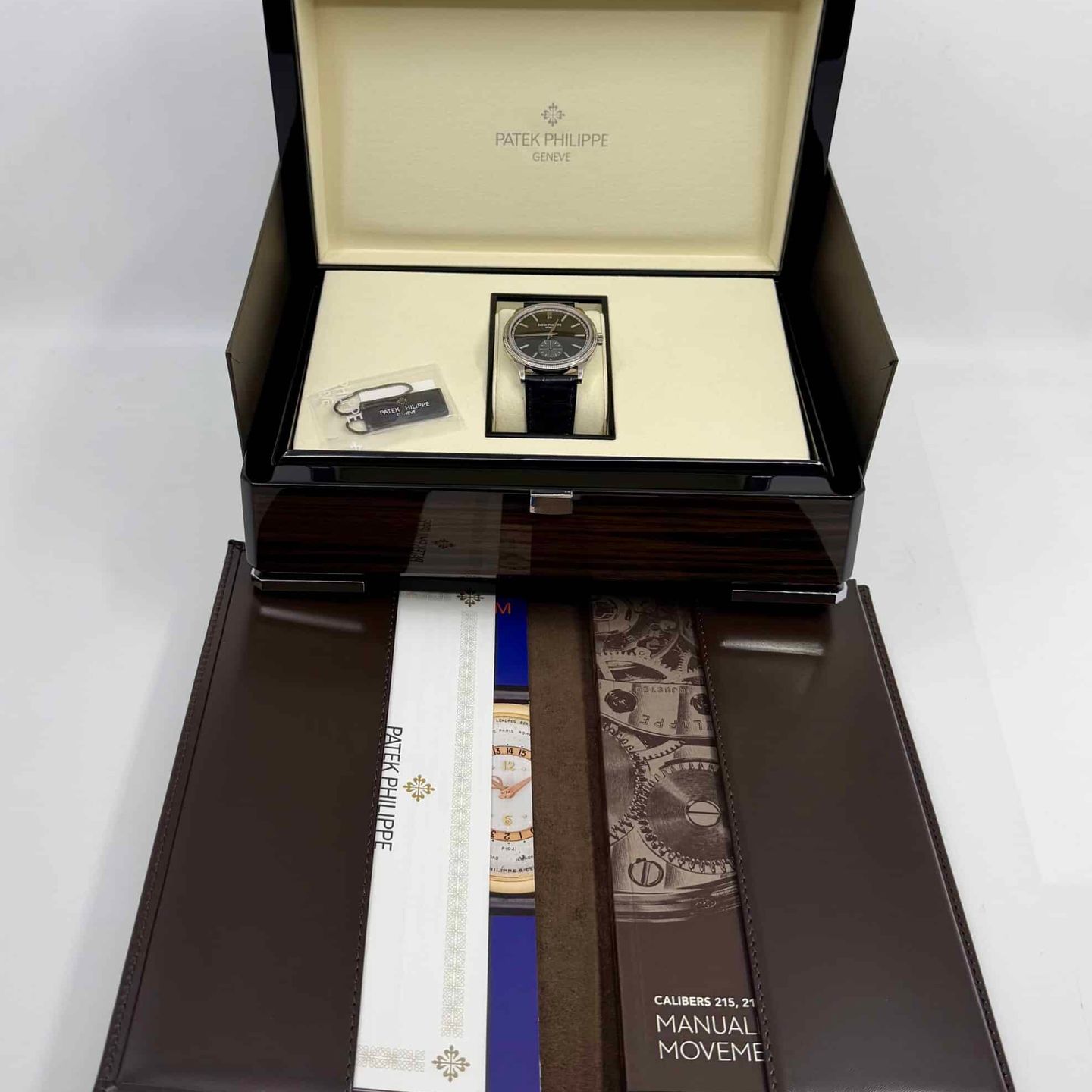 Patek Philippe Calatrava 6119G-001 (2026) - Grijs wijzerplaat 39mm Witgoud (3/8)