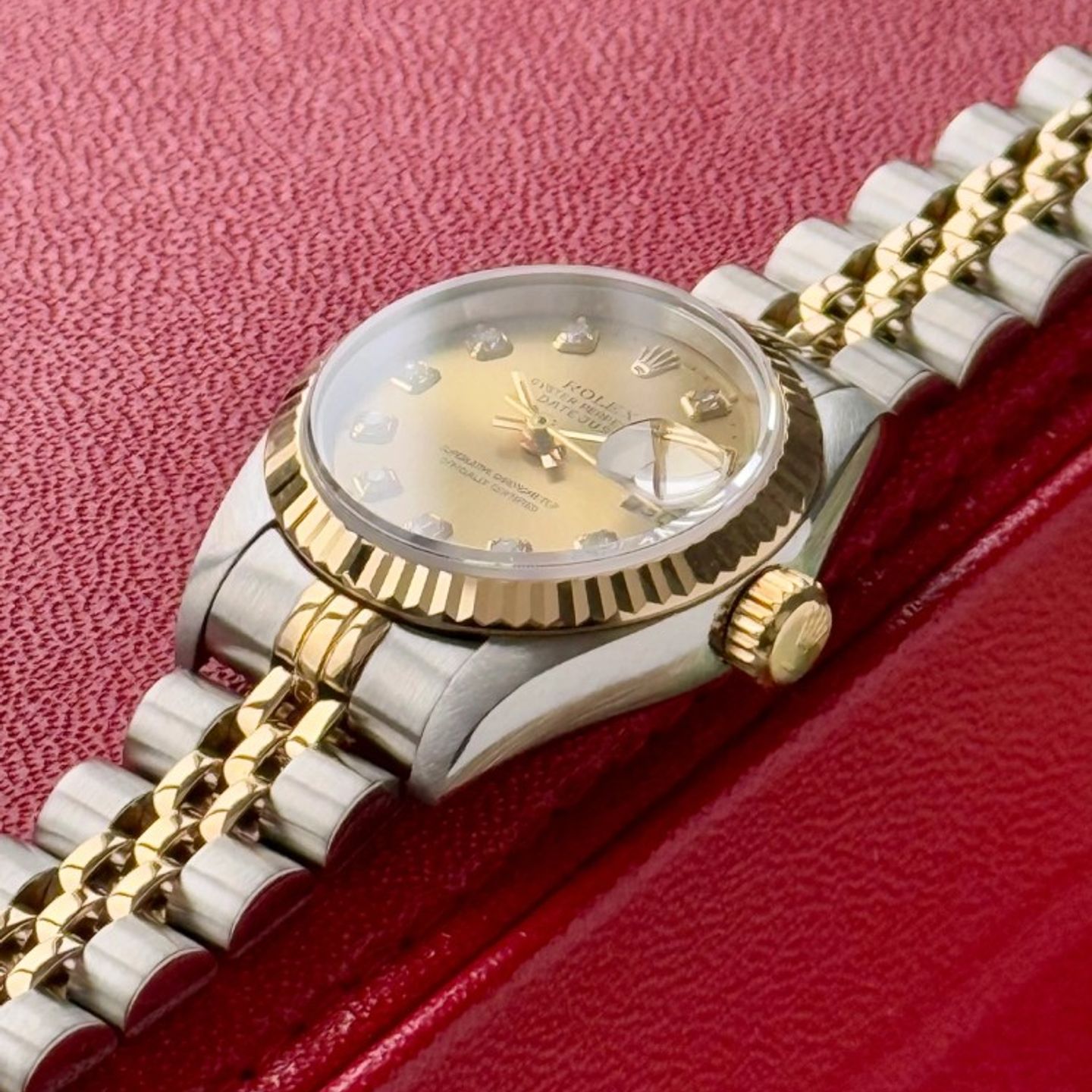 Rolex Lady-Datejust 69173 (1997) - Gold dial 26 mm Gold/Steel case (4/8)