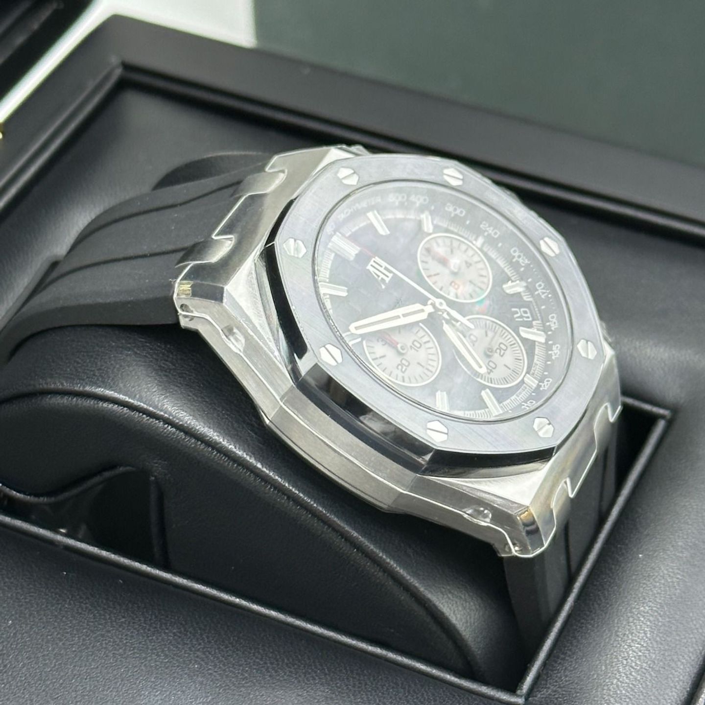 Audemars Piguet Royal Oak Offshore 26420SO.OO.A002CA.01 (2024) - Black dial 43 mm Steel case (7/8)