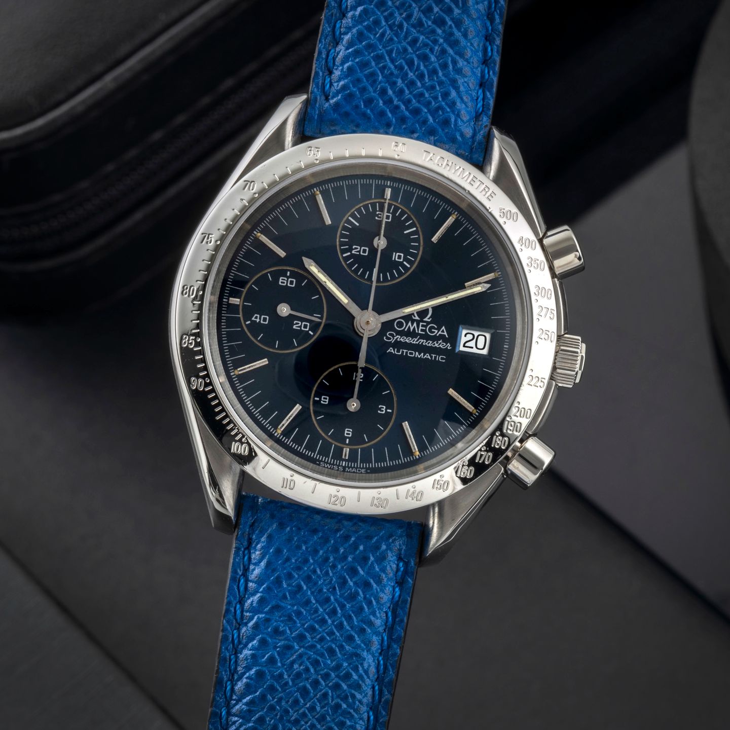 Omega Speedmaster Date 3511.8 - (3/8)