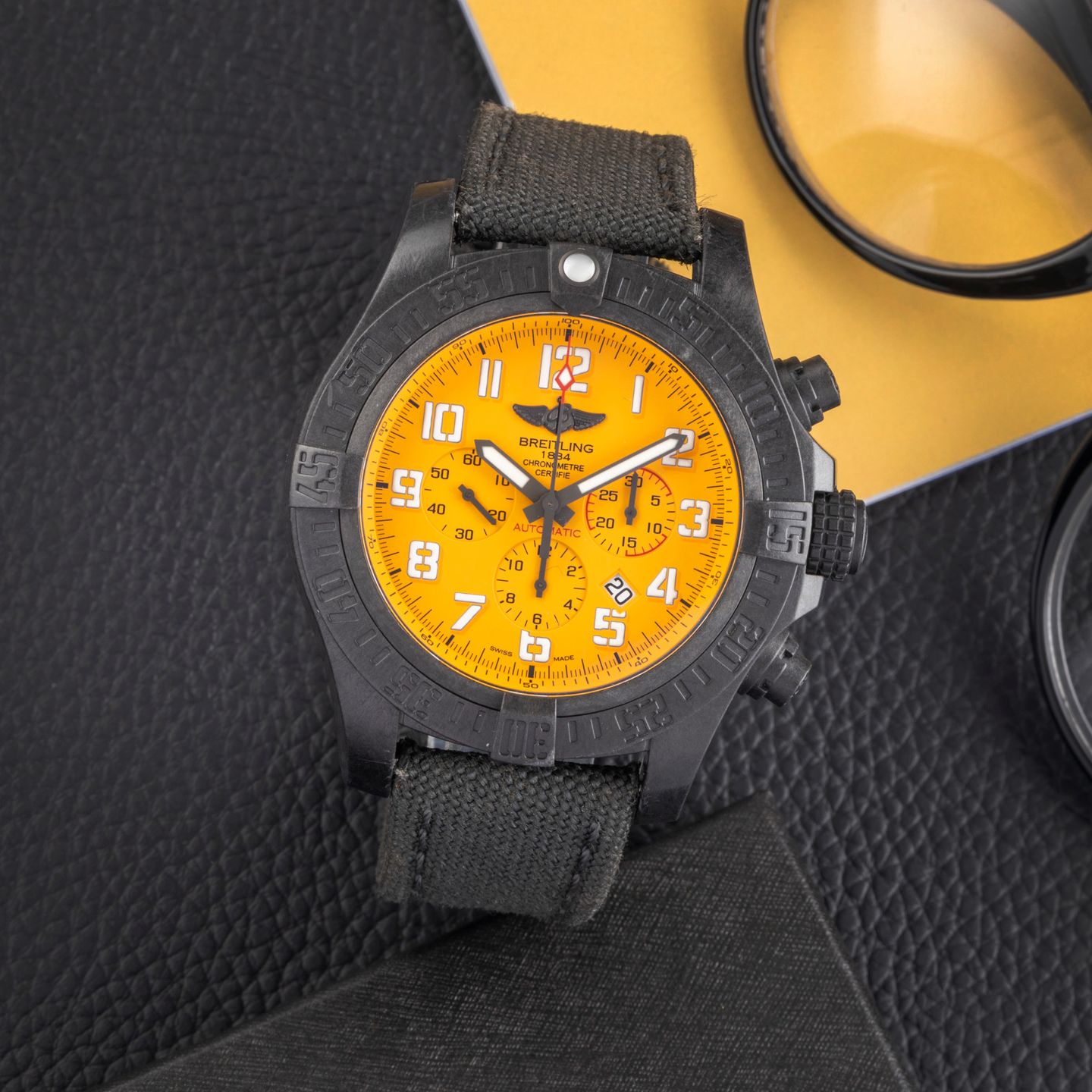 Breitling Avenger Hurricane XB0170 (Onbekend (willekeurig serienummer)) - Zwart wijzerplaat 50mm Plastic (1/8)