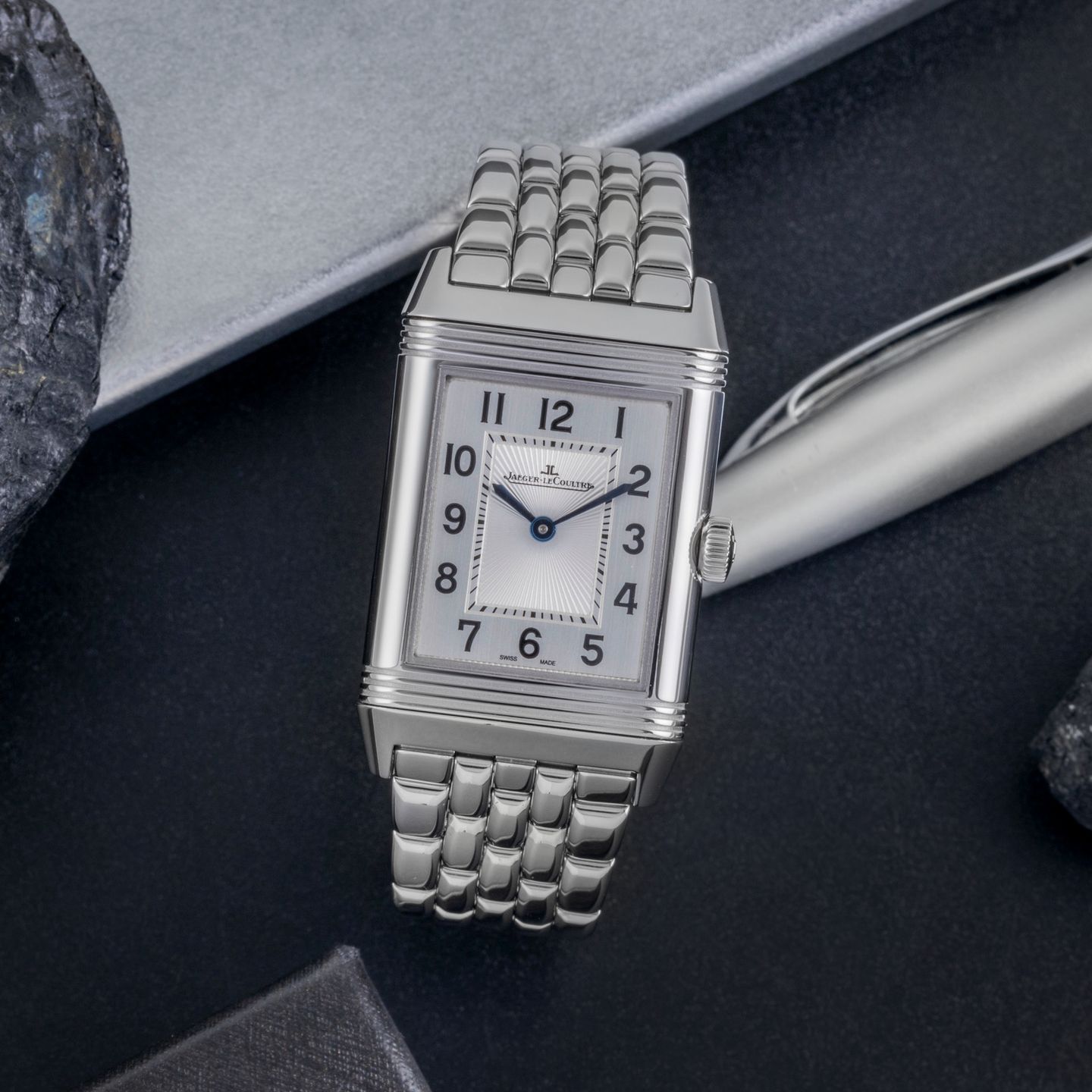 Jaeger-LeCoultre Reverso Classic Medium Duetto Q2588120 - (1/8)