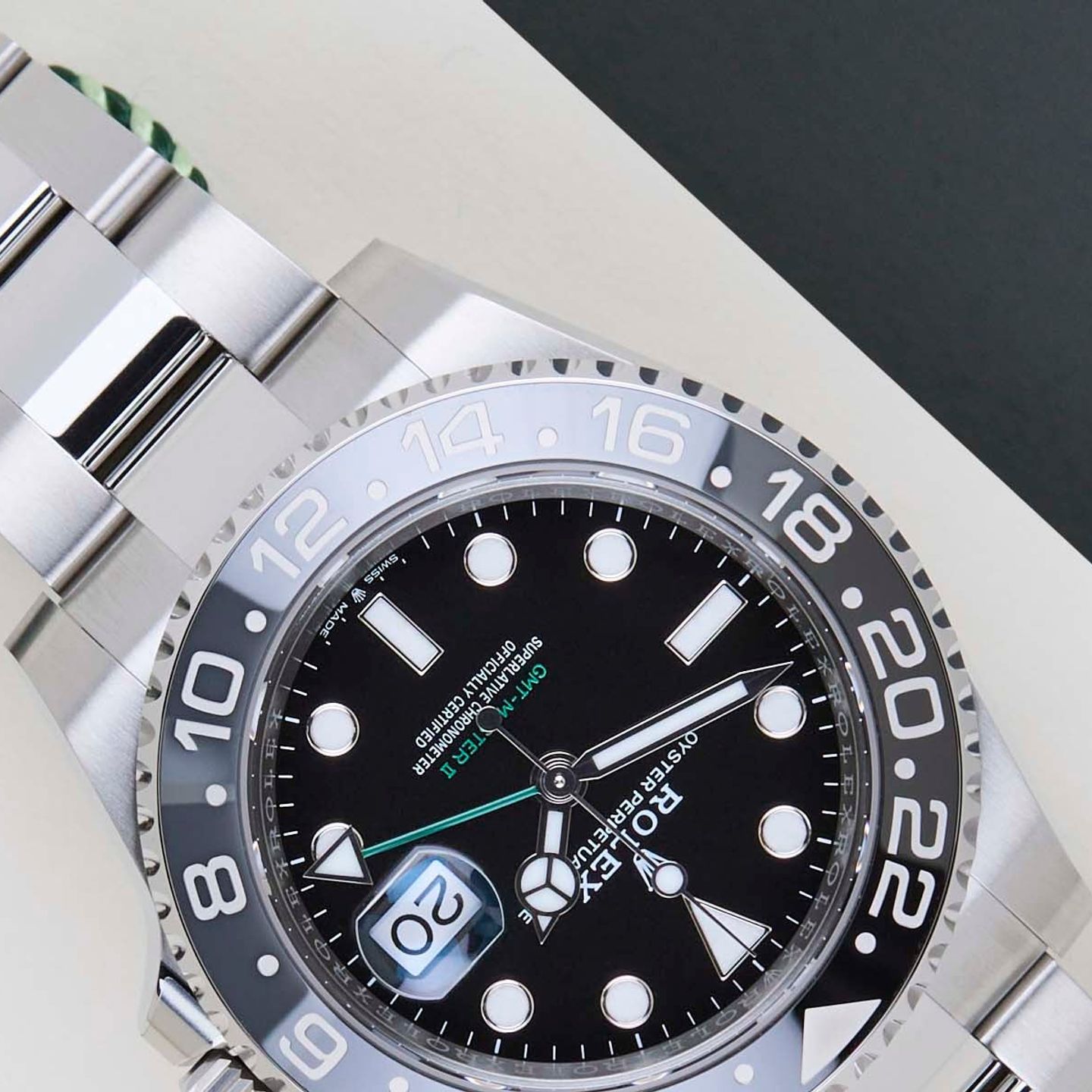 Rolex GMT-Master II 126710GRNR (2025) - Black dial 40 mm Steel case (4/8)