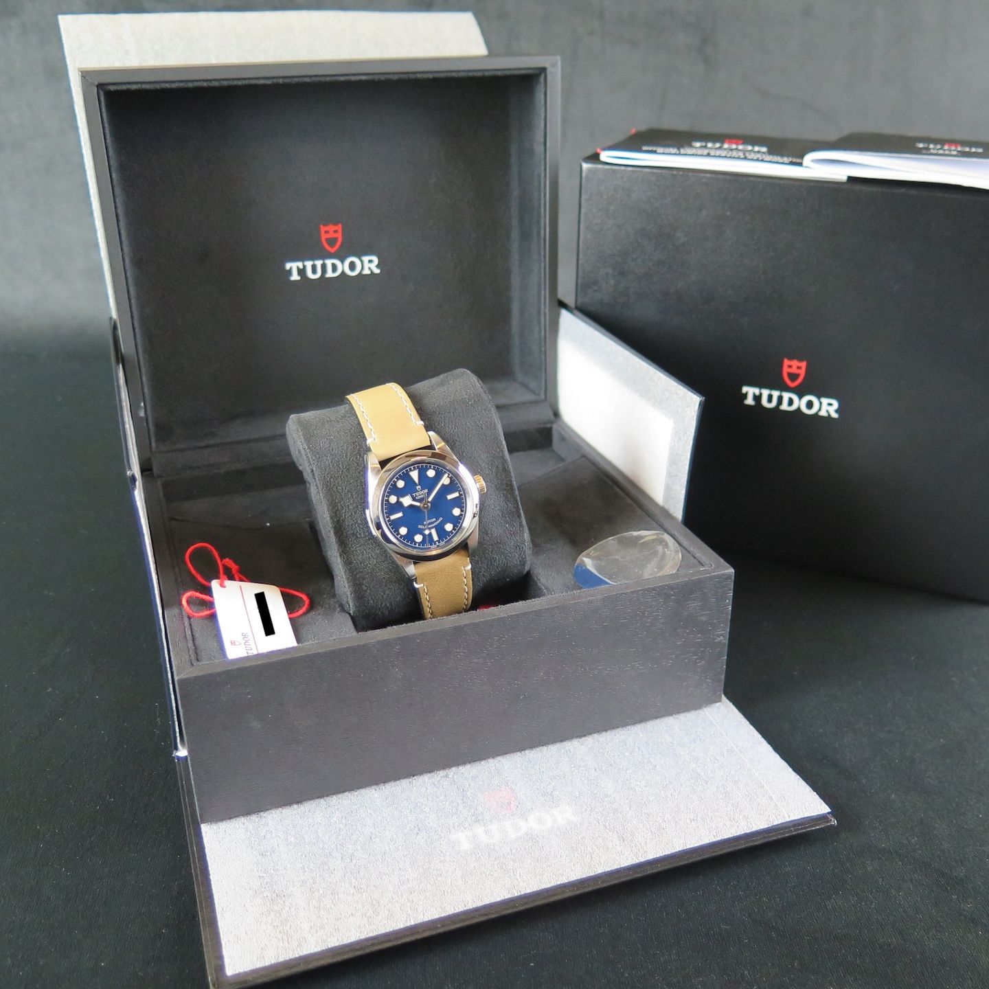 Tudor Black Bay 32 79580 (2024) - Blauw wijzerplaat 32mm Staal (8/8)