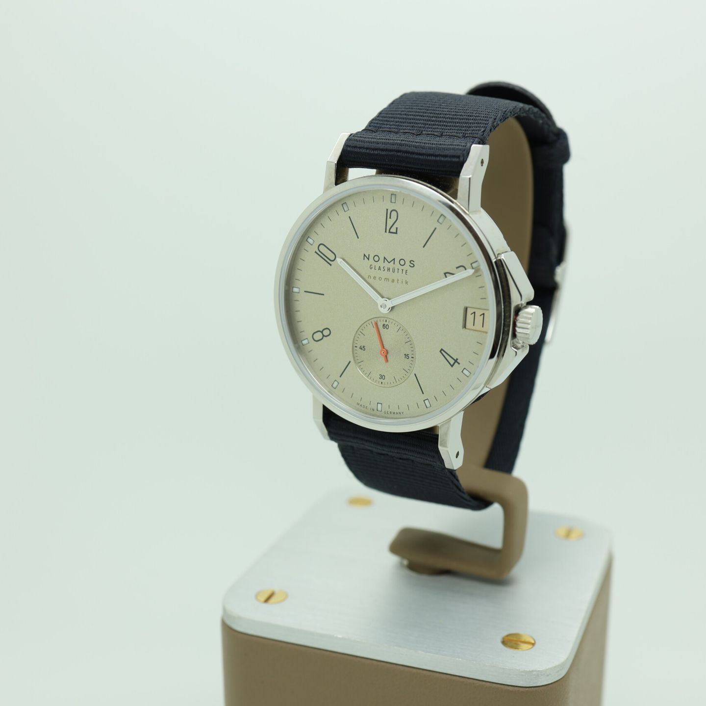 NOMOS Ahoi Neomatik 527 - (1/8)