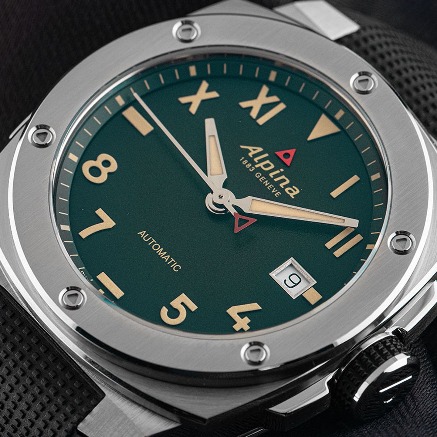 Unknown Unknown AL-525GRG3AE6 (Unknown (random serial)) - (3/7)