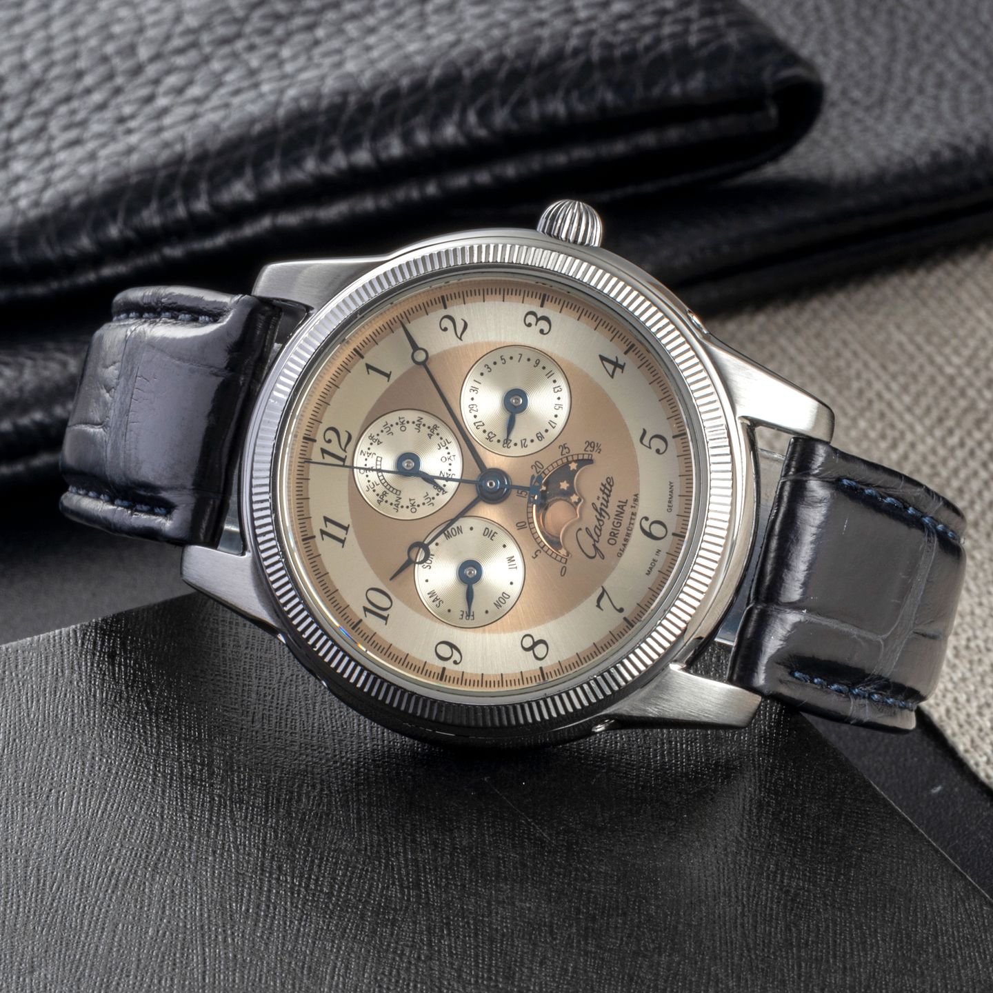 Unknown Unknown 1-49-01-03-01-04 - (2/8)