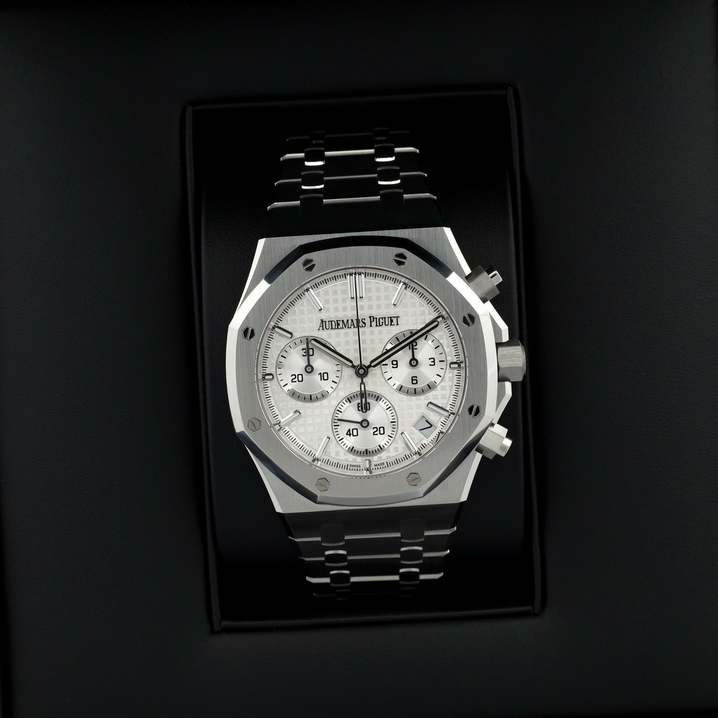 Audemars Piguet Royal Oak Chronograph 26240ST.OO.1320ST.07 (2024) - Zwart wijzerplaat 41mm Staal (2/8)