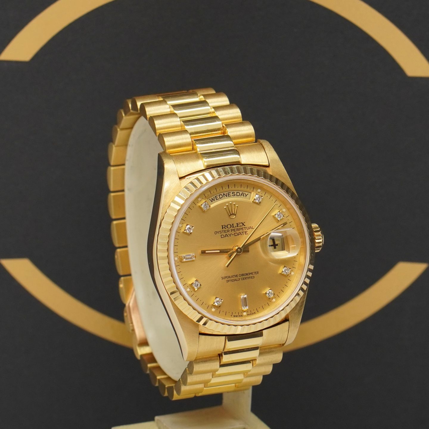 Rolex Day-Date 36 18238 (1995) - Gold dial 36 mm Yellow Gold case (2/7)