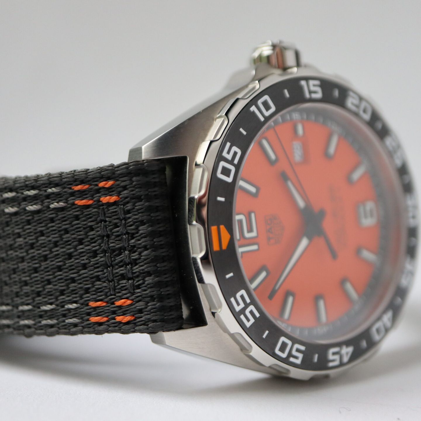 TAG Heuer Formula 1 Quartz WAZ101A - (6/8)