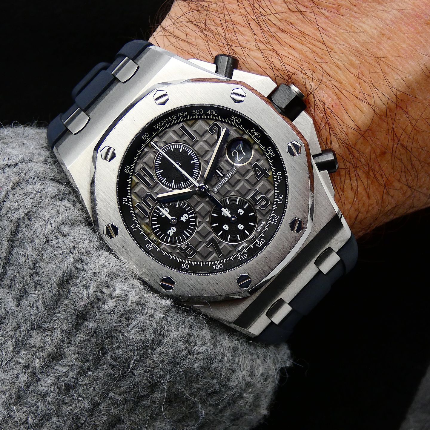 Audemars Piguet Royal Oak Offshore Chronograph 26470ST.OO.A104CR.01 (2015) - Grey dial 54 mm Steel case (1/3)