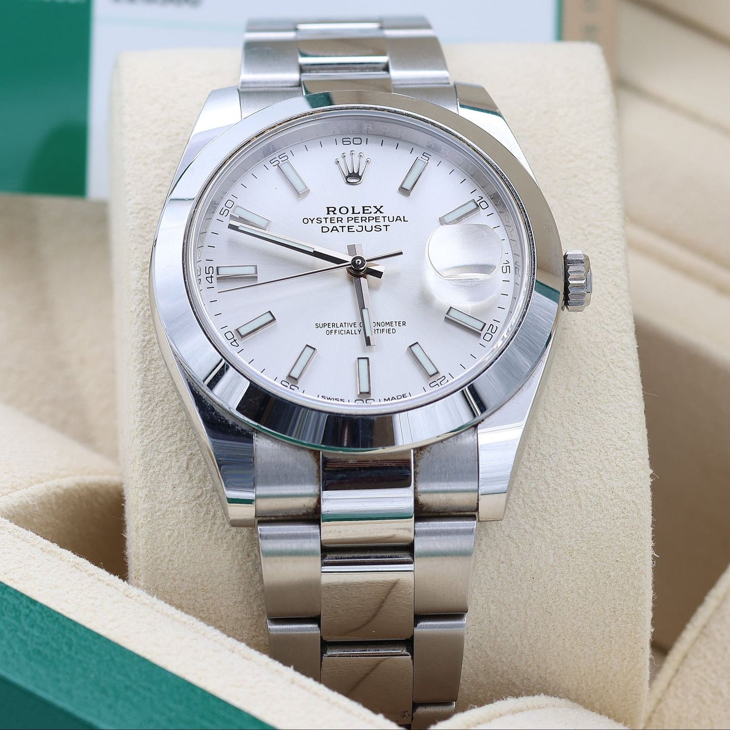 Rolex Datejust 41 126300 (Onbekend (willekeurig serienummer)) - Zilver wijzerplaat 41mm Staal (4/8)