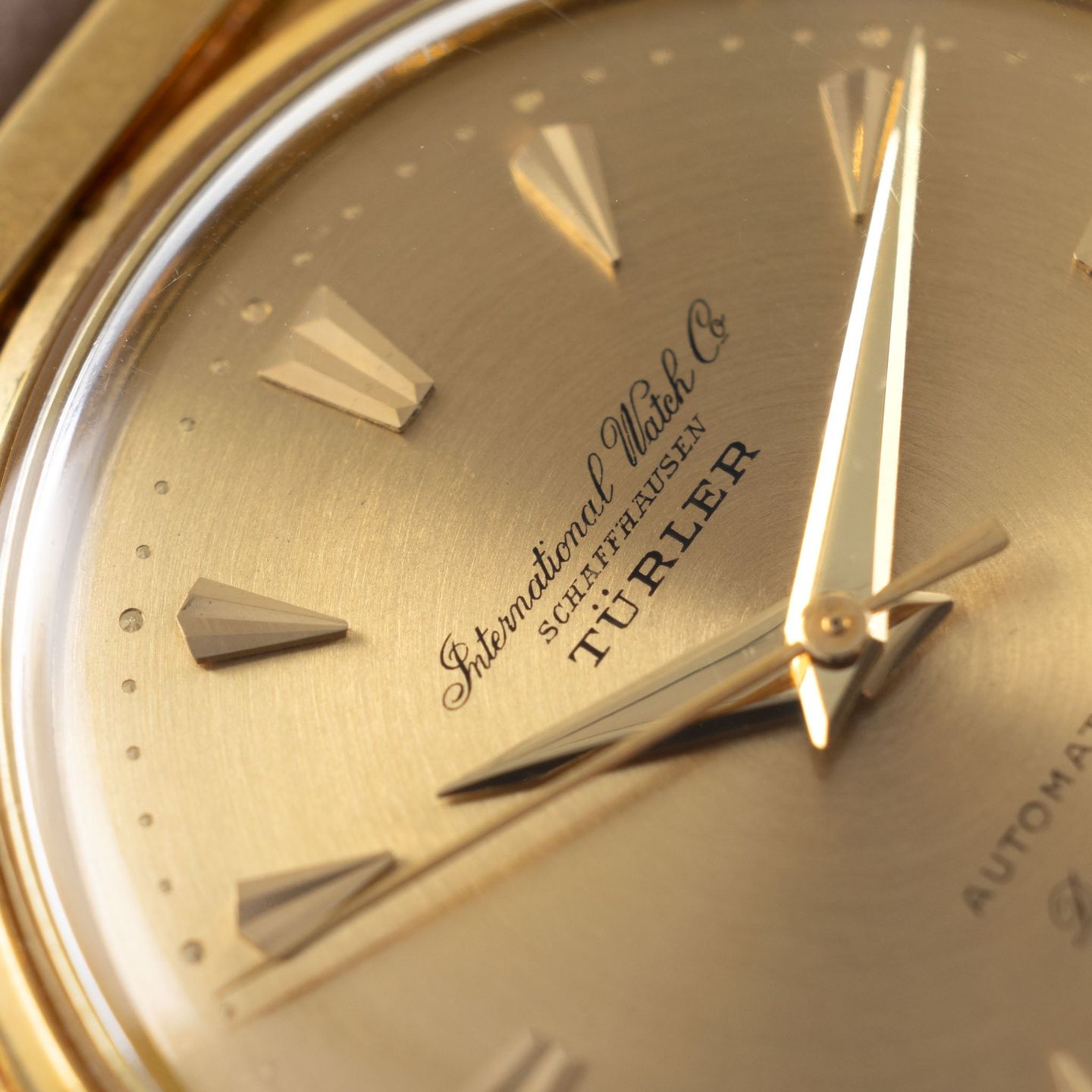 IWC Vintage 600 (1950) - Gold dial Unknown Yellow Gold case (6/8)