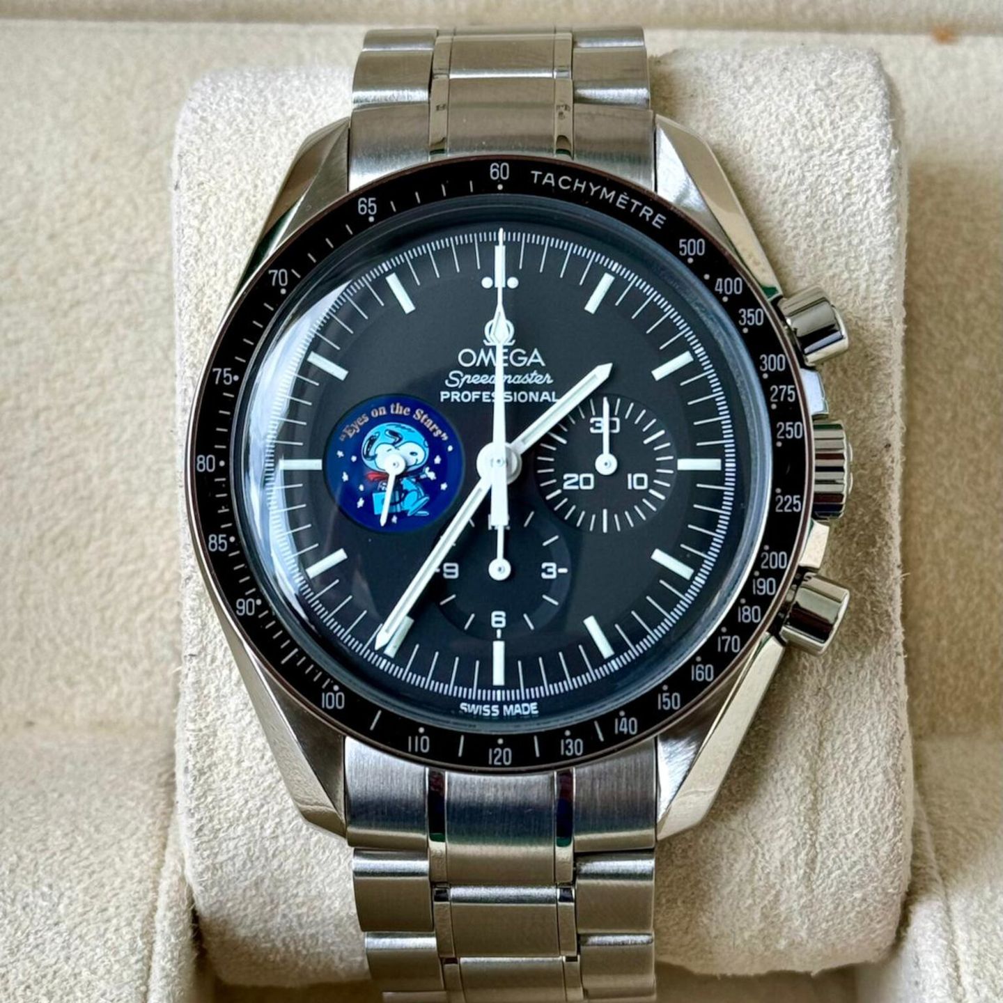 Unknown Unknown 35785100 (2004) - (2/8)