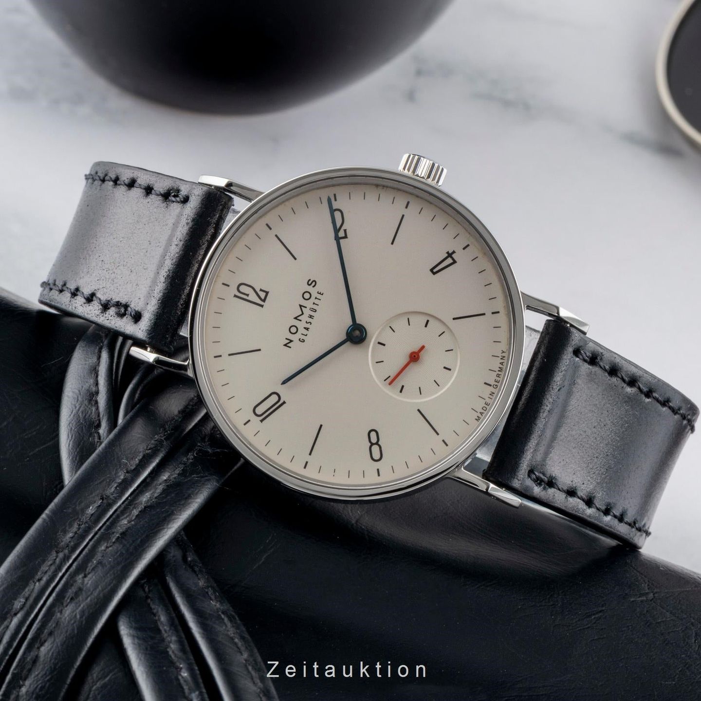 NOMOS Tangente 33 122.S1 - (2/8)