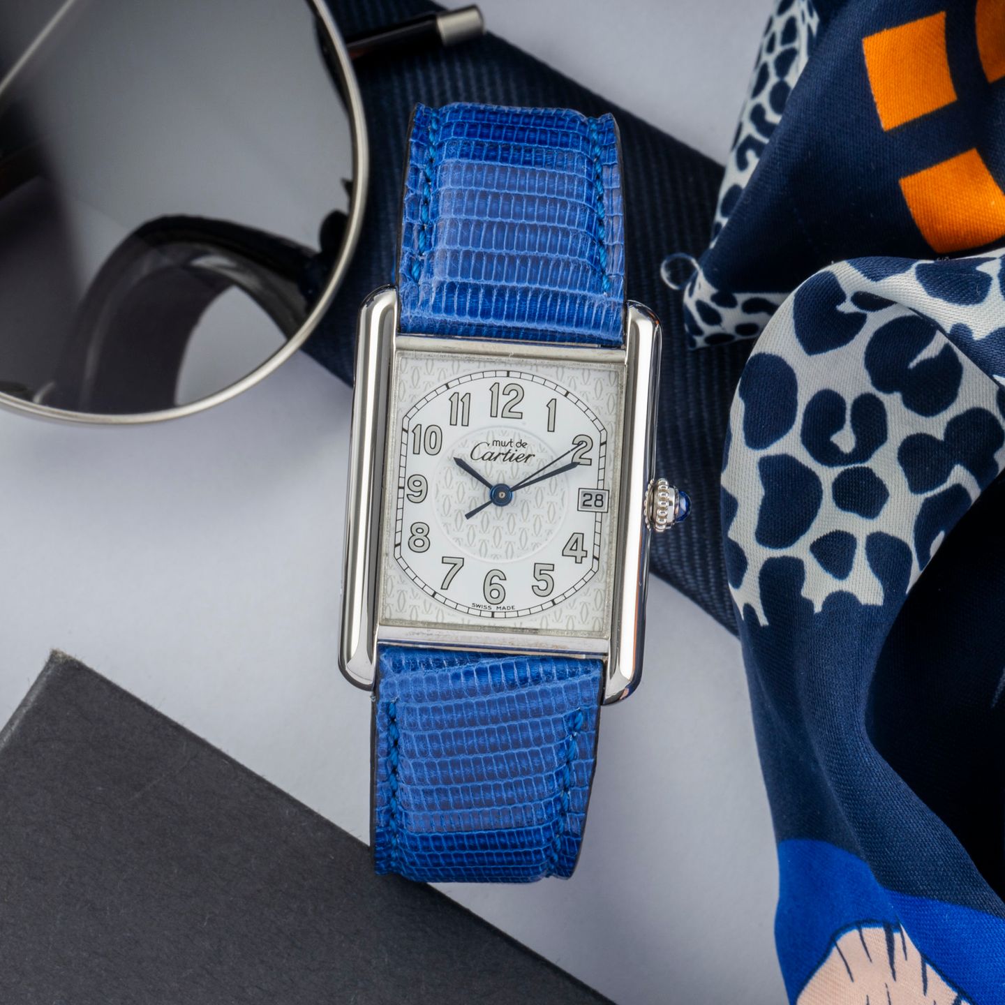 Cartier Tank W1014354 (2000) - Zilver wijzerplaat 25mm Zilver (1/8)