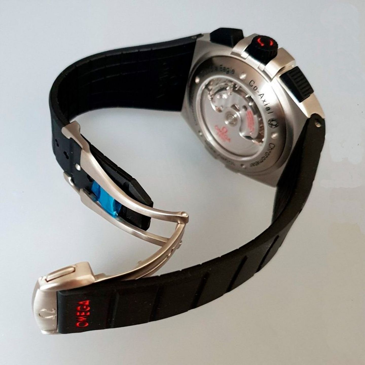 Omega Constellation Double Eagle 121.32.44.52.01.001 (2025) - Black dial 44 mm Steel case (7/8)